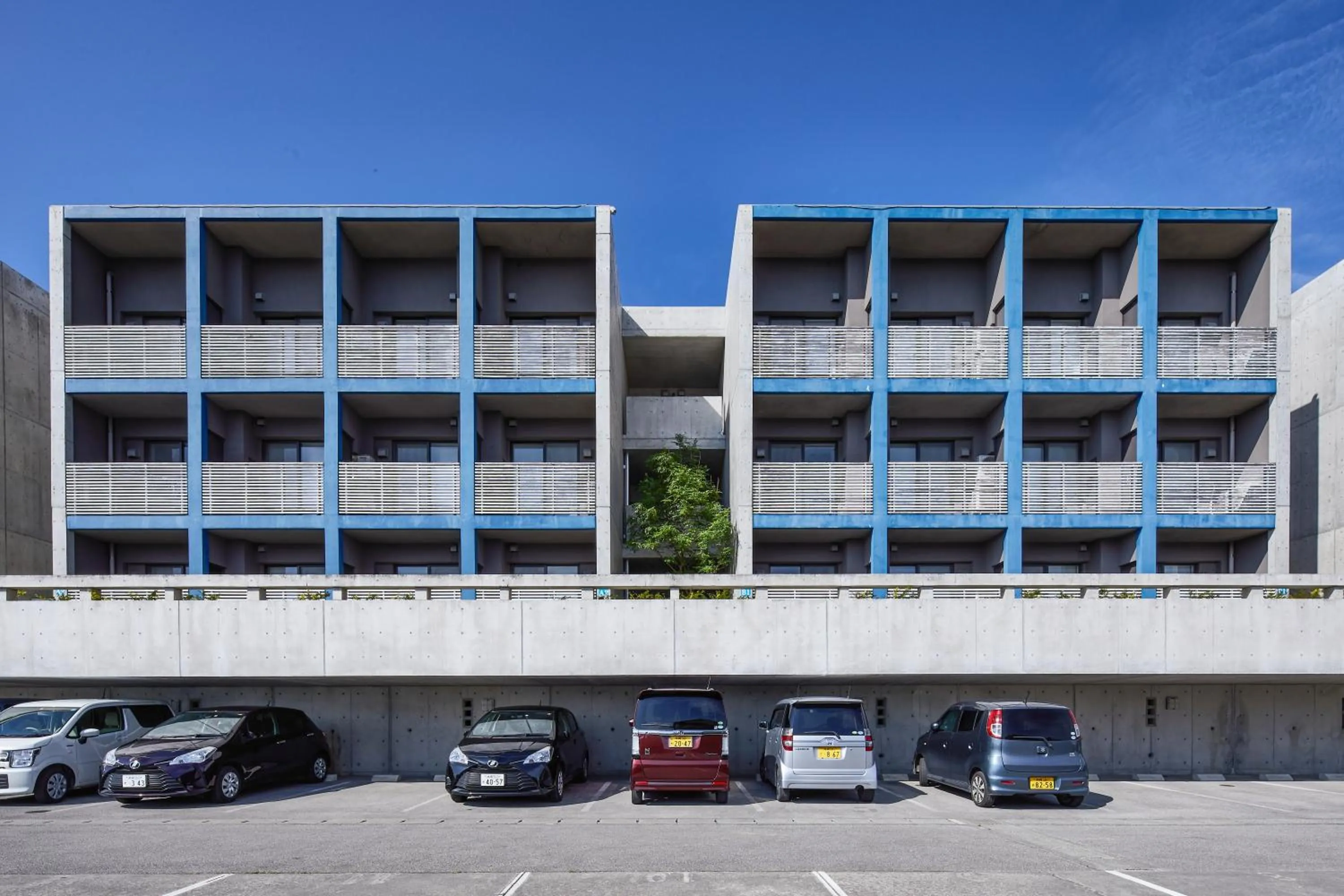 Property building in E-horizon Resort Condominium Sesoko