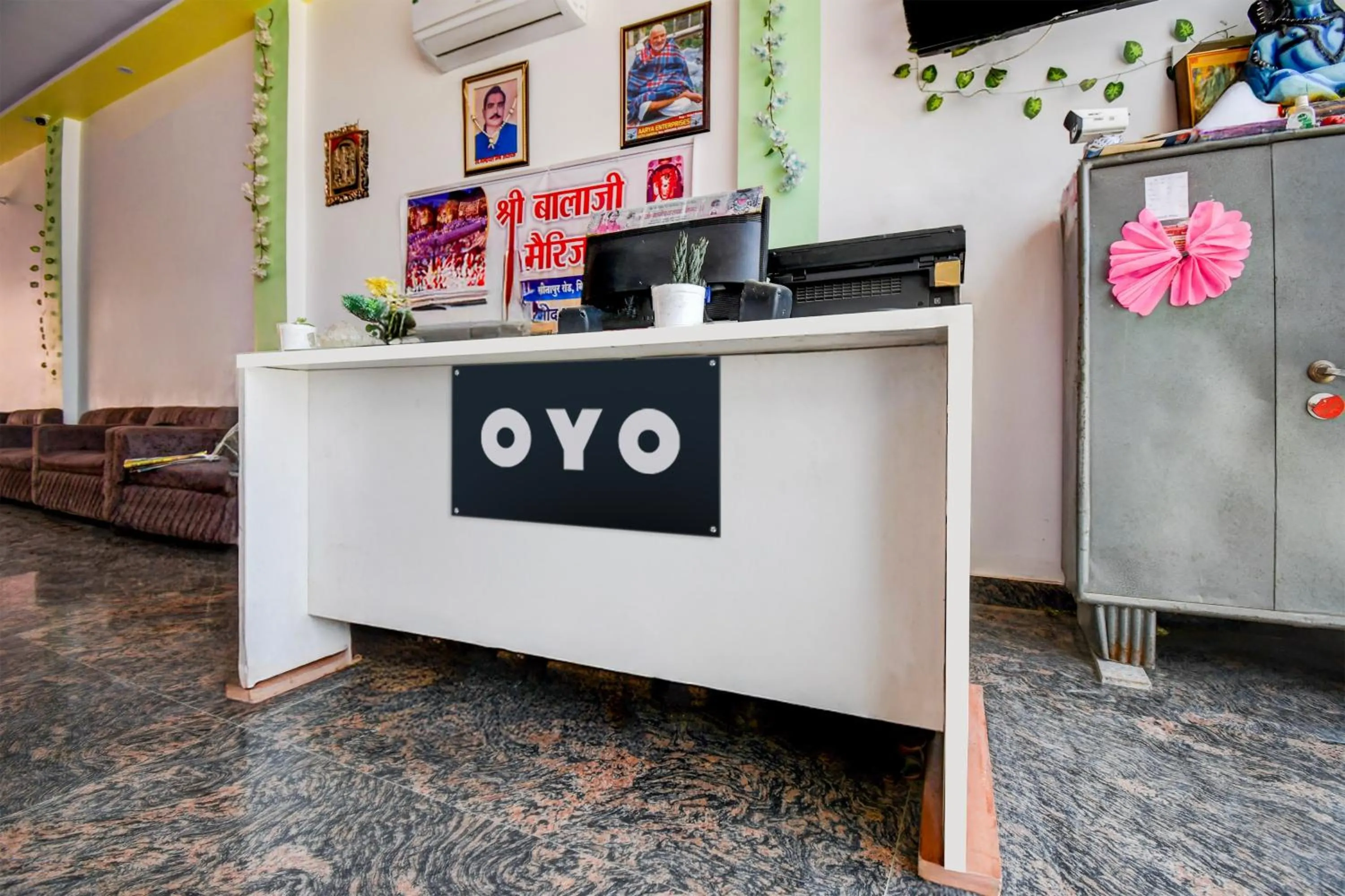 Lobby or reception in Hotel O Shri Balaji Marriage Lawn And Hotel
