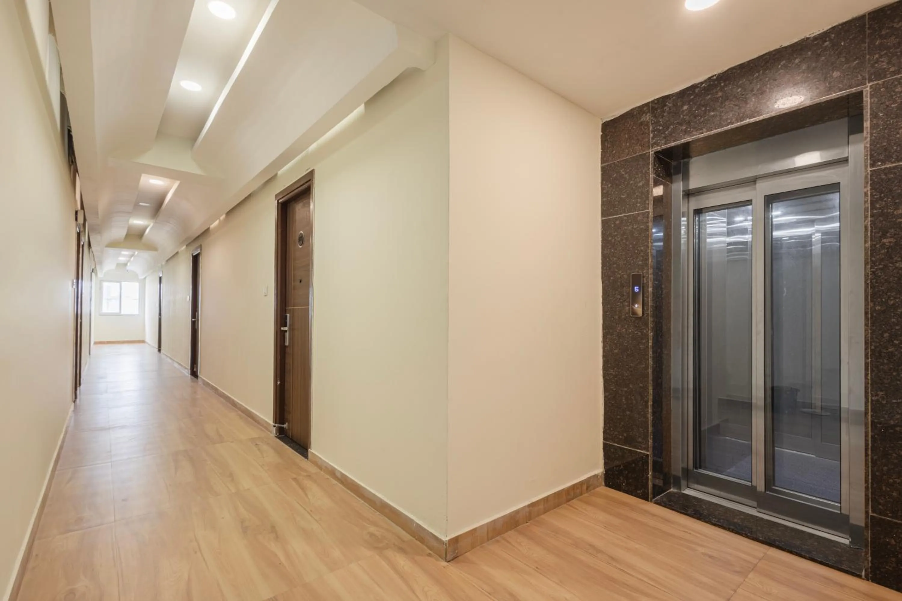 elevator in White Ridge Premium Hotel - Hitec City