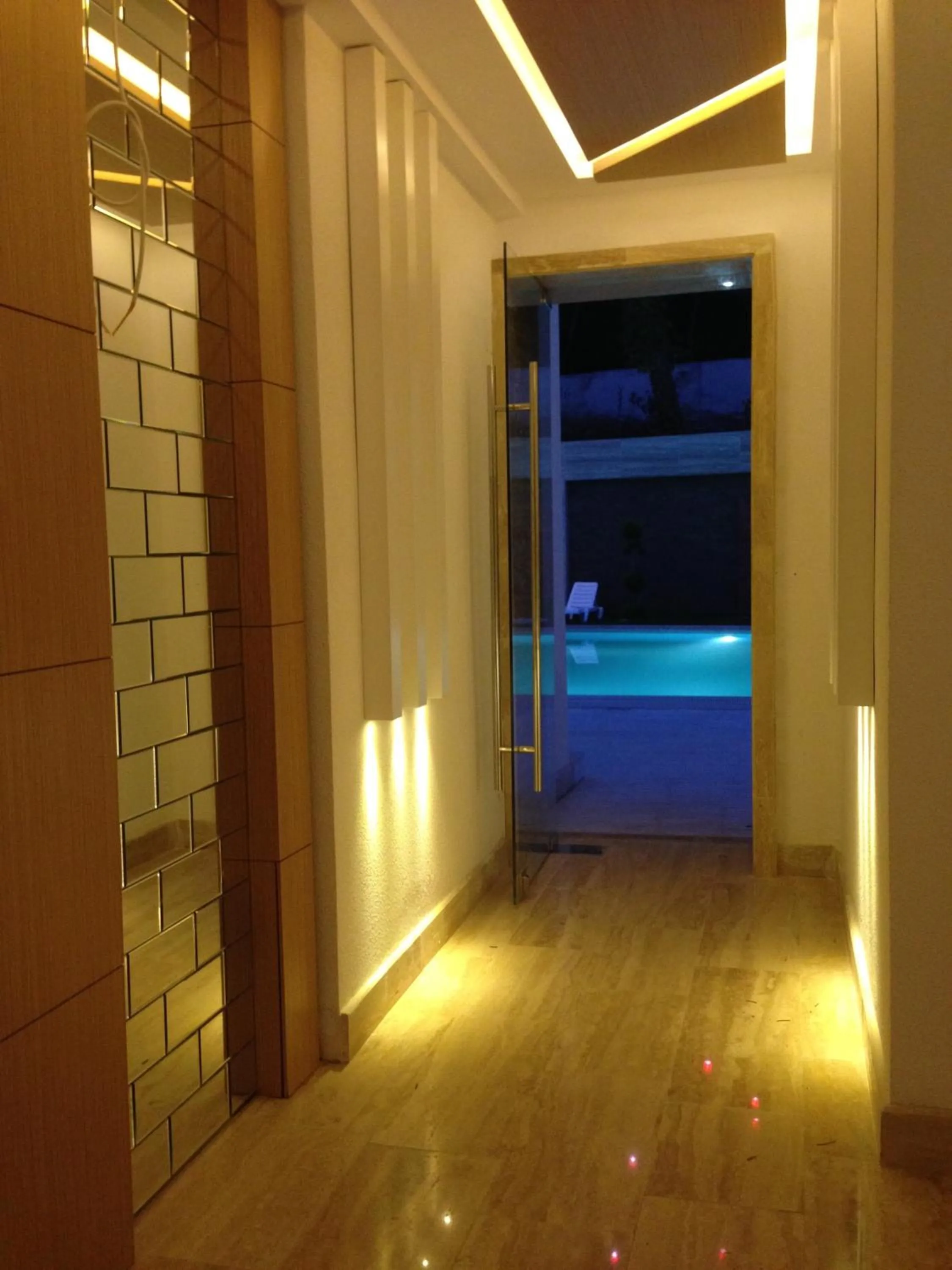 Decorative detail in Doc's Hotel Kemer