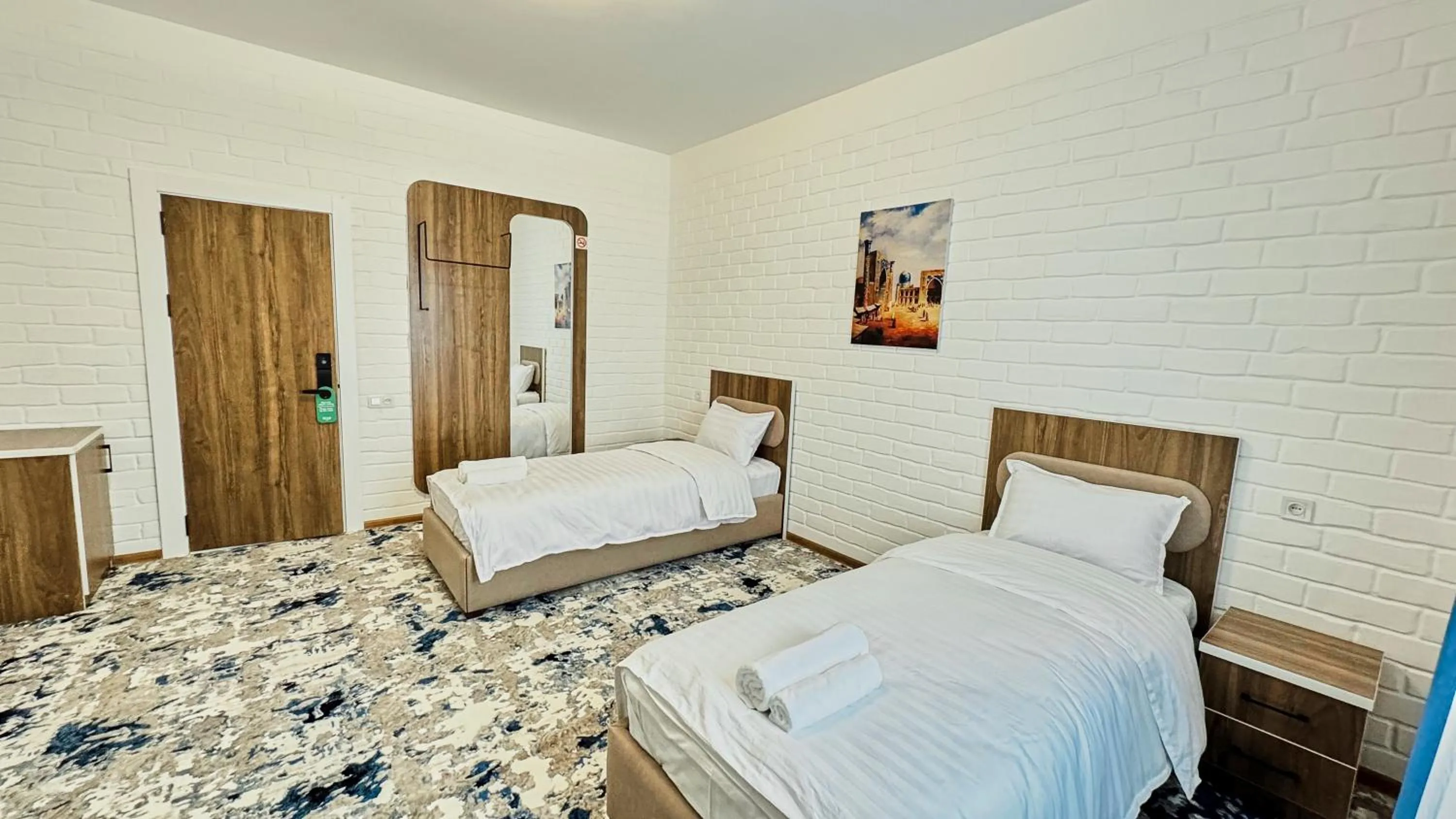 Photo of the whole room, Bed in Siab Boutique Hotel