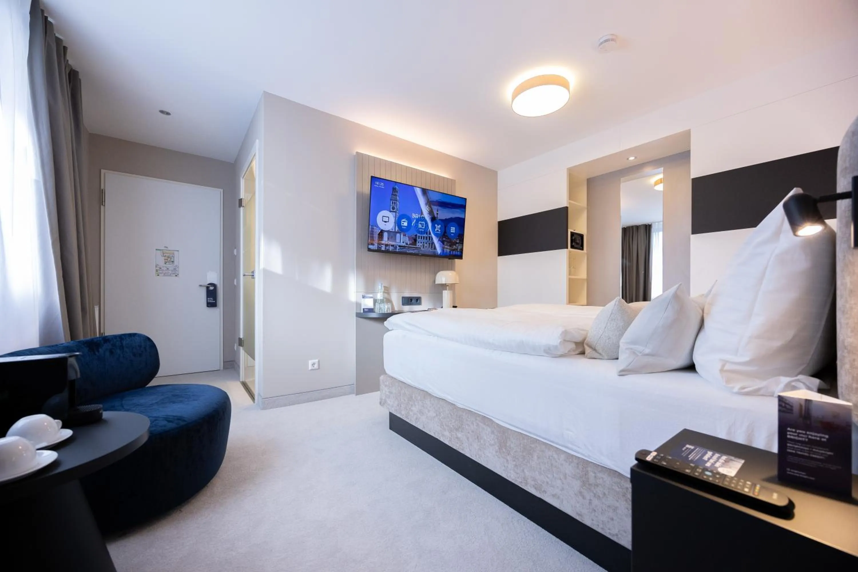 Bed in Digital Hotel Kronjuwel by BRIGHT Waldkirch - Self Check-in