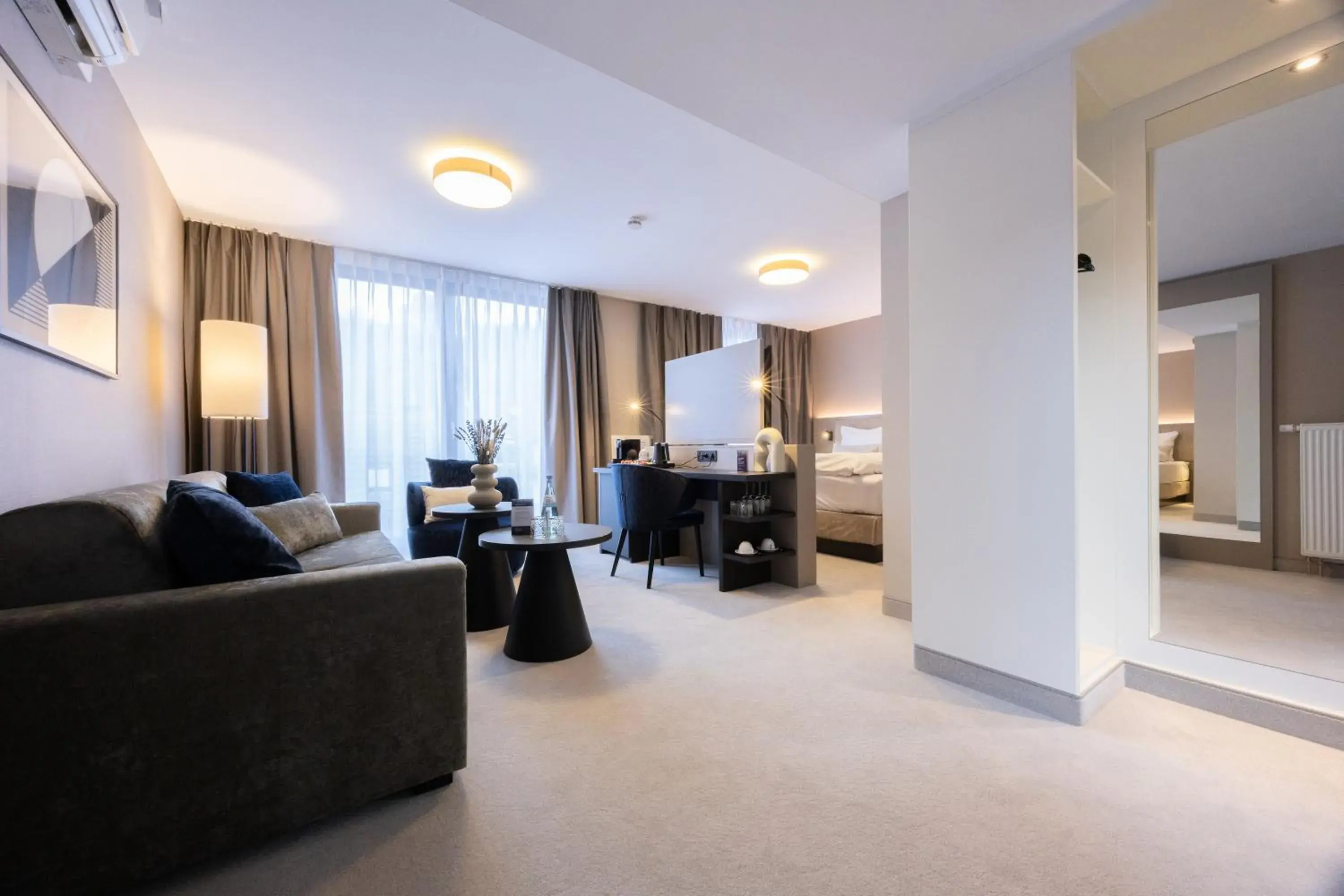 Digital Hotel Kronjuwel by BRIGHT Waldkirch - Self Check-in Digital Hotel Kronjuwel by BRIGHT Waldkirch - Self Check-in