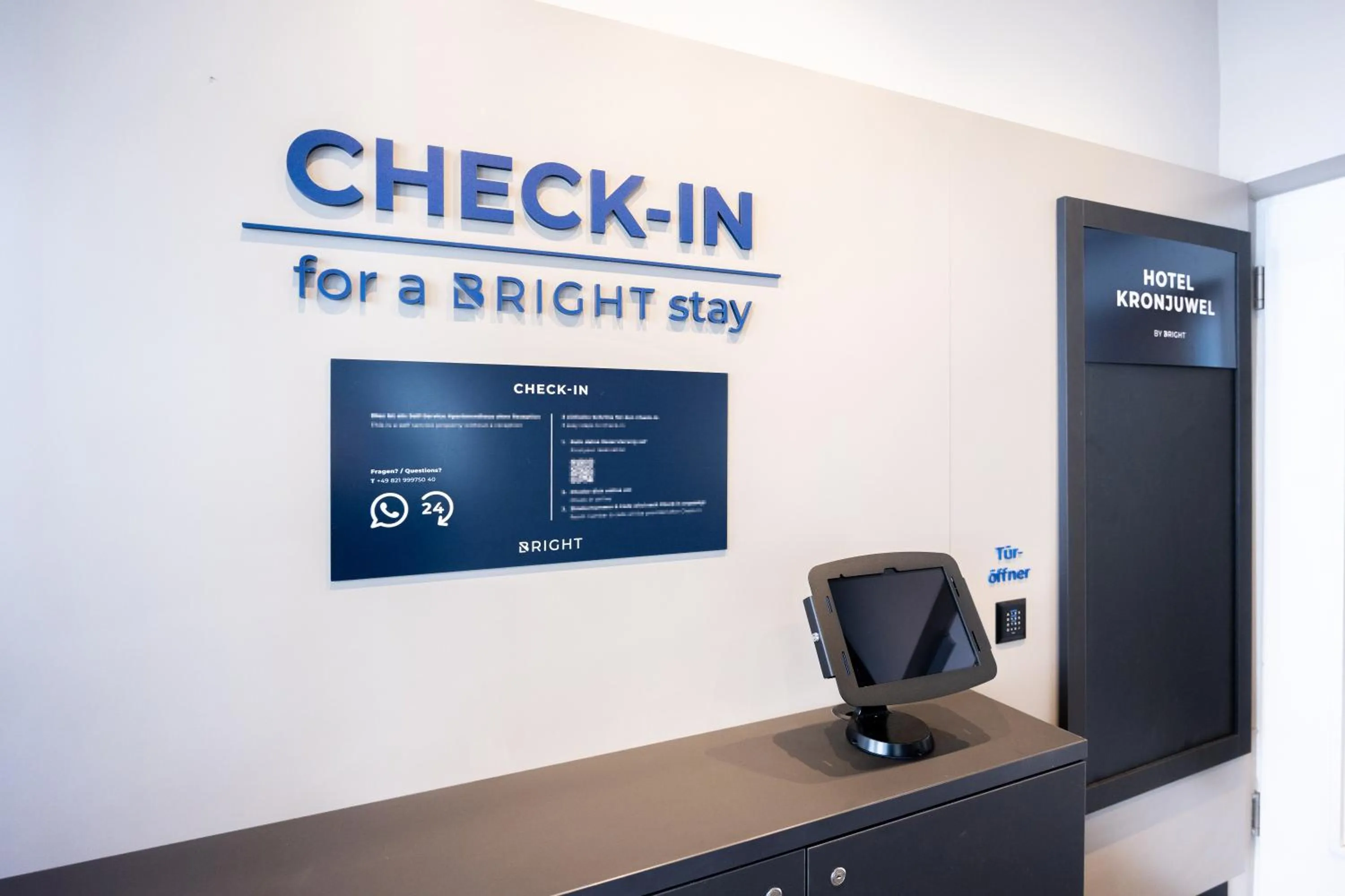 Property logo or sign in Digital Hotel Kronjuwel by BRIGHT Waldkirch - Self Check-in