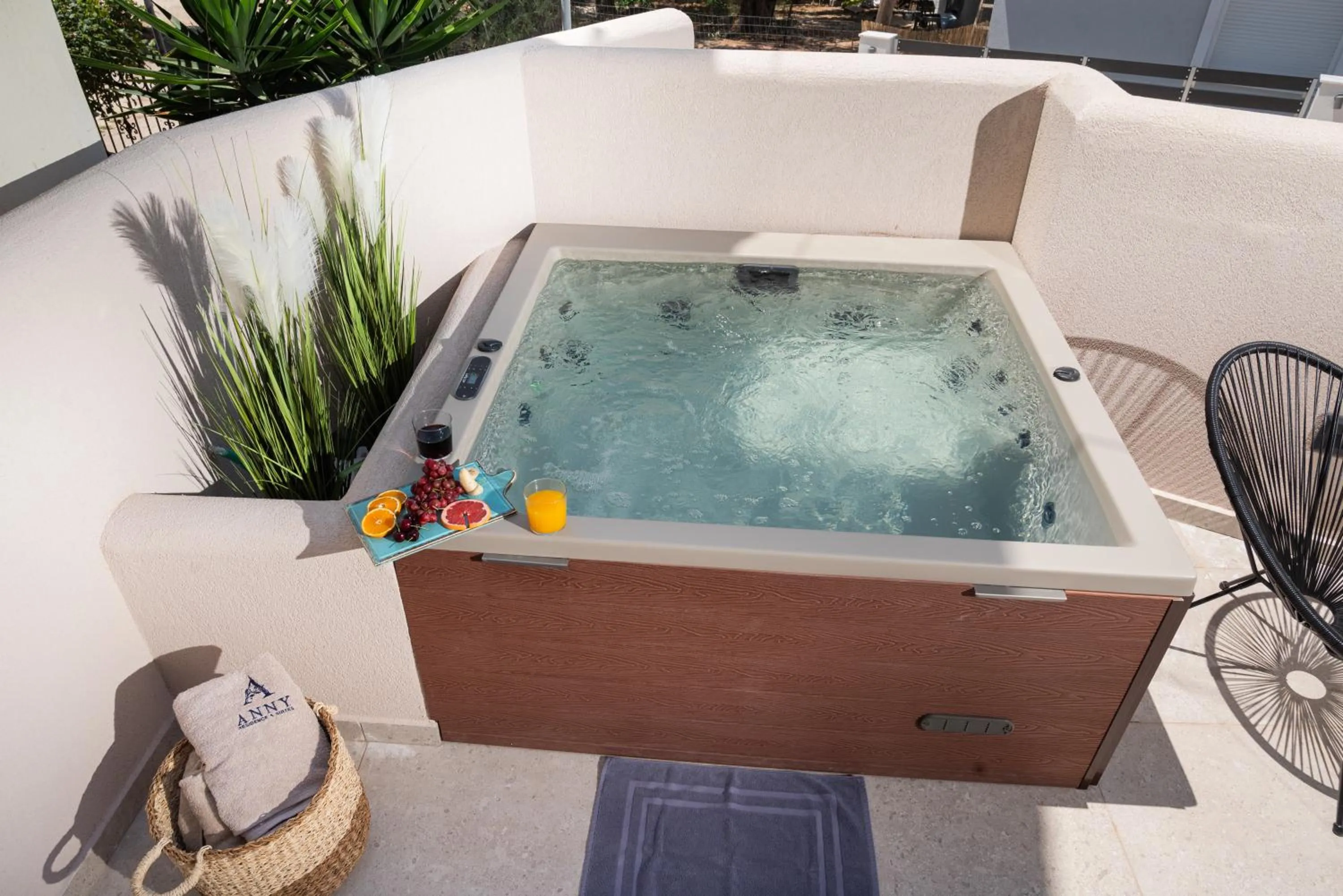 Anny's Residences & Suites