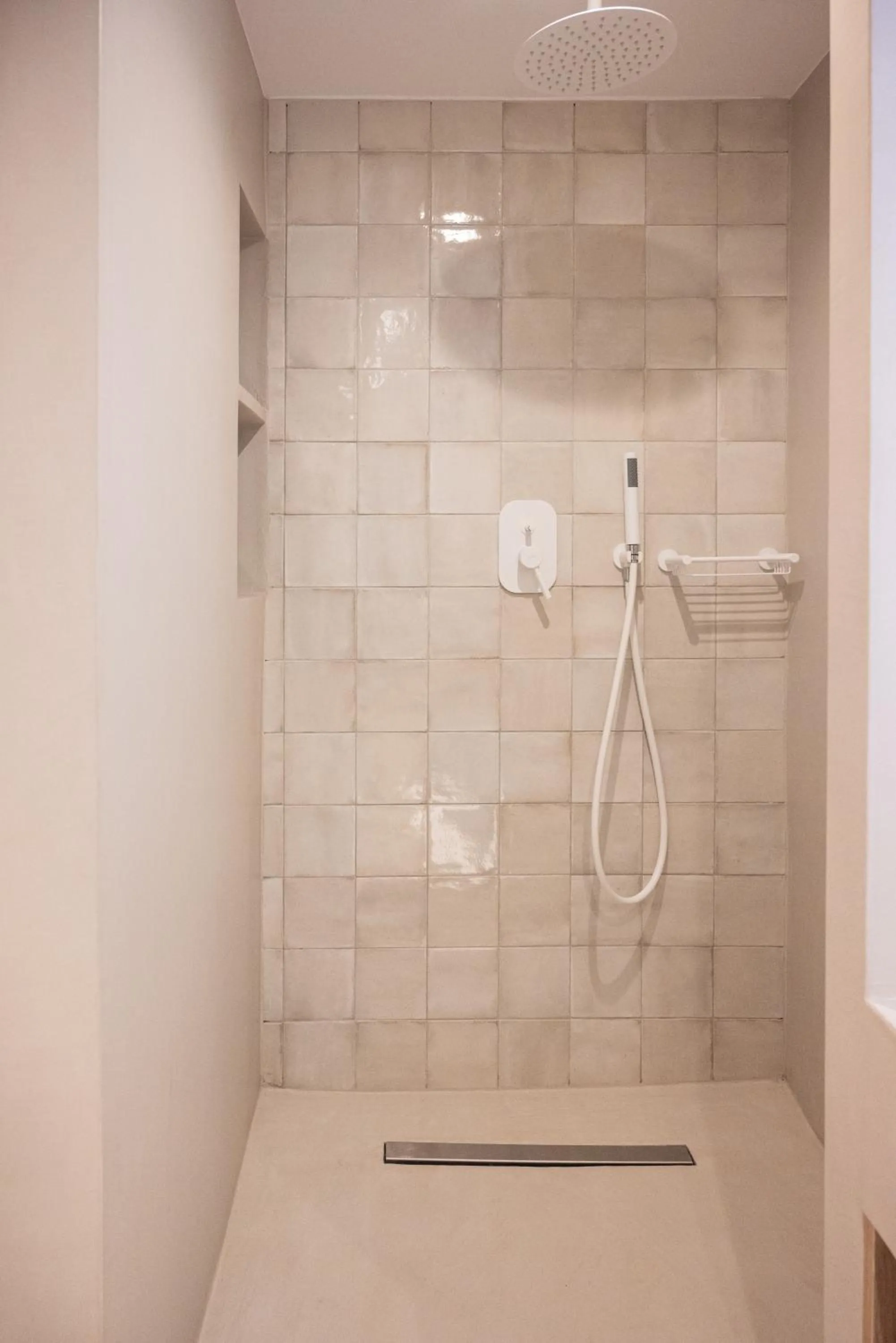 Anny's Residences & Suites