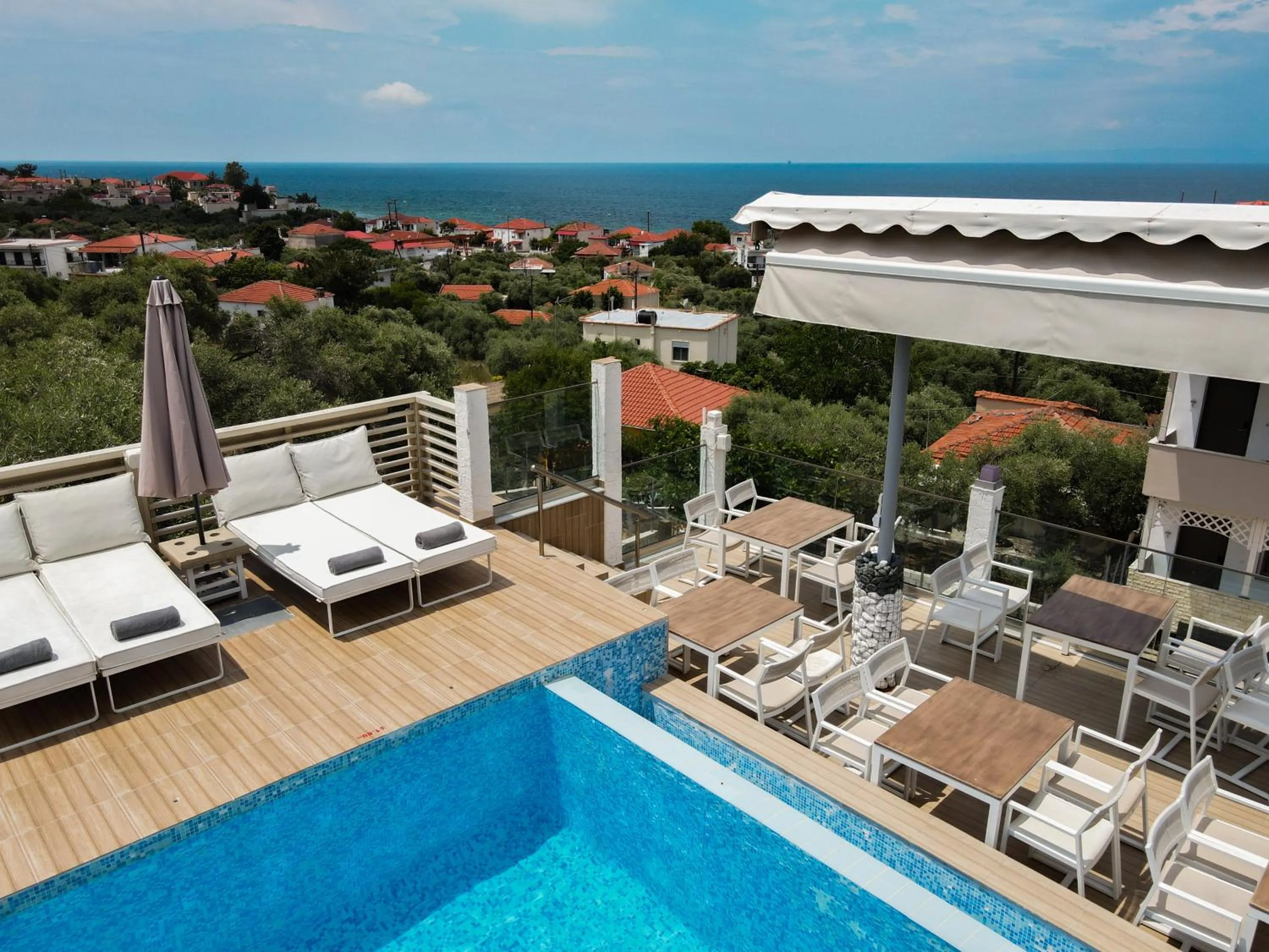 View (from property/room) in Anny's Residences & Suites