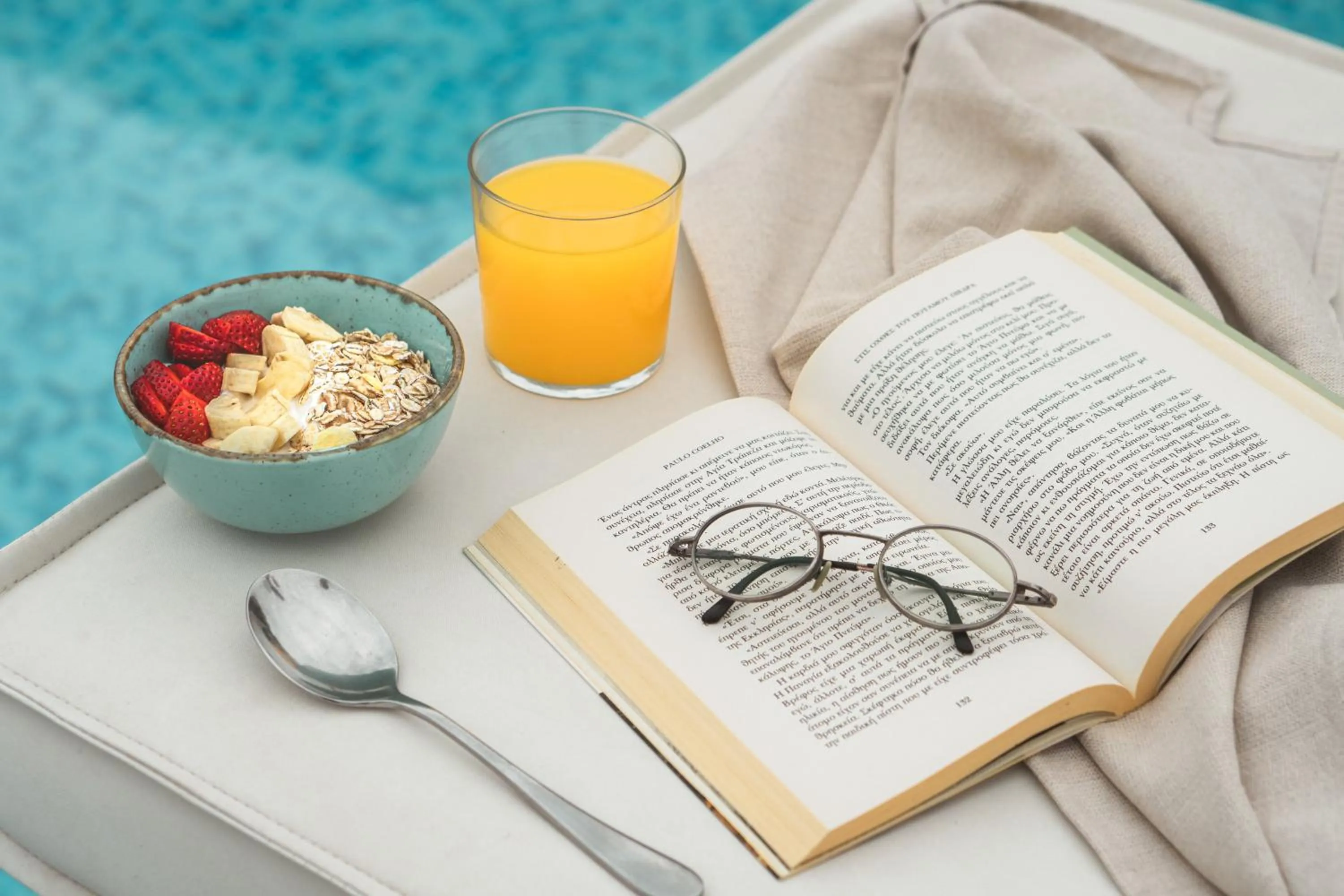 Food and drinks in Anny's Residences & Suites