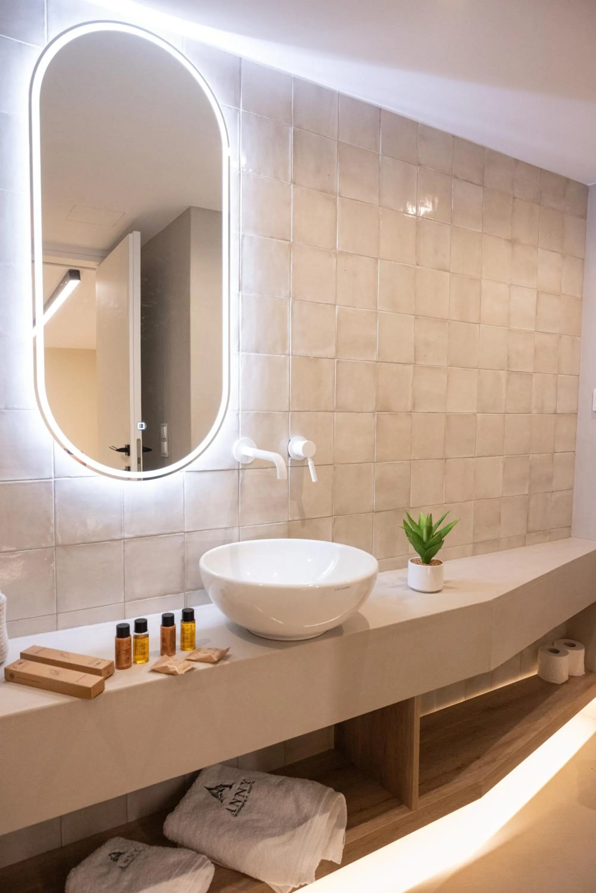 Anny's Residences & Suites