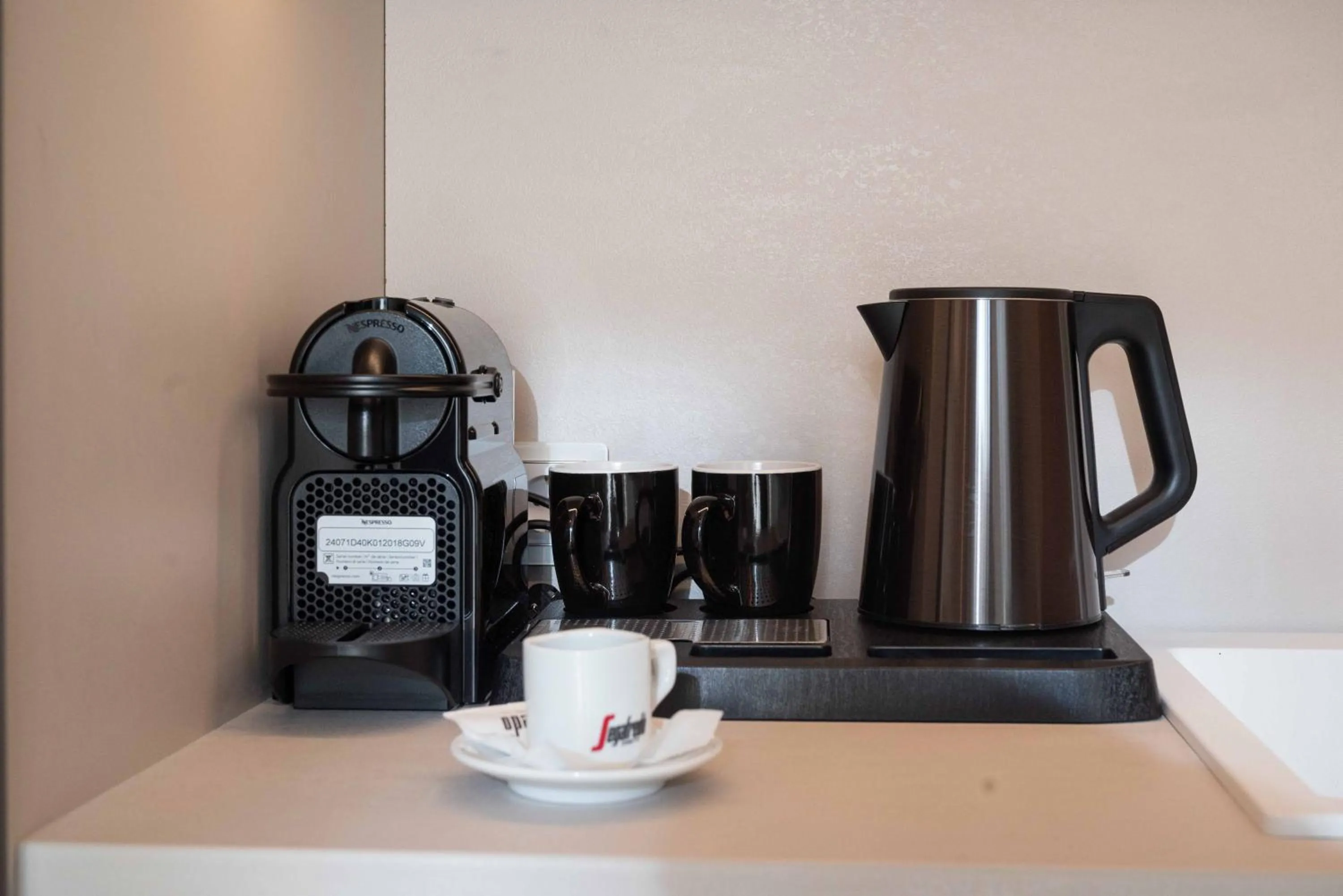 Anny's Residences & Suites