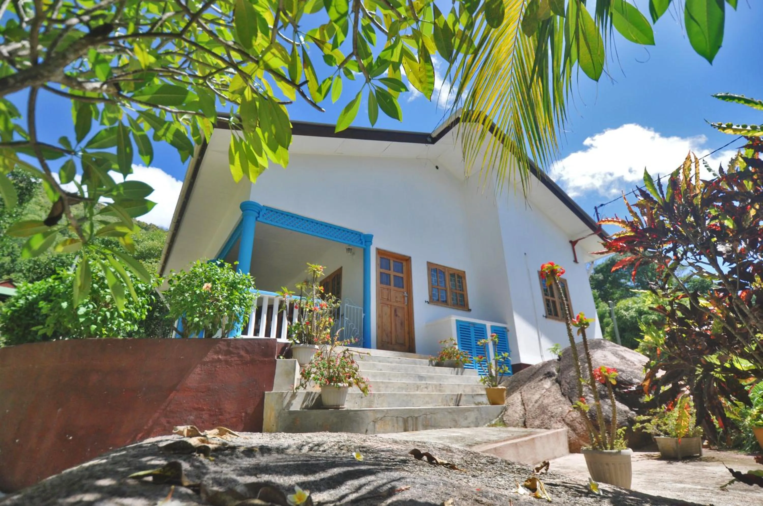 Facade/entrance in Acquario Guesthouse