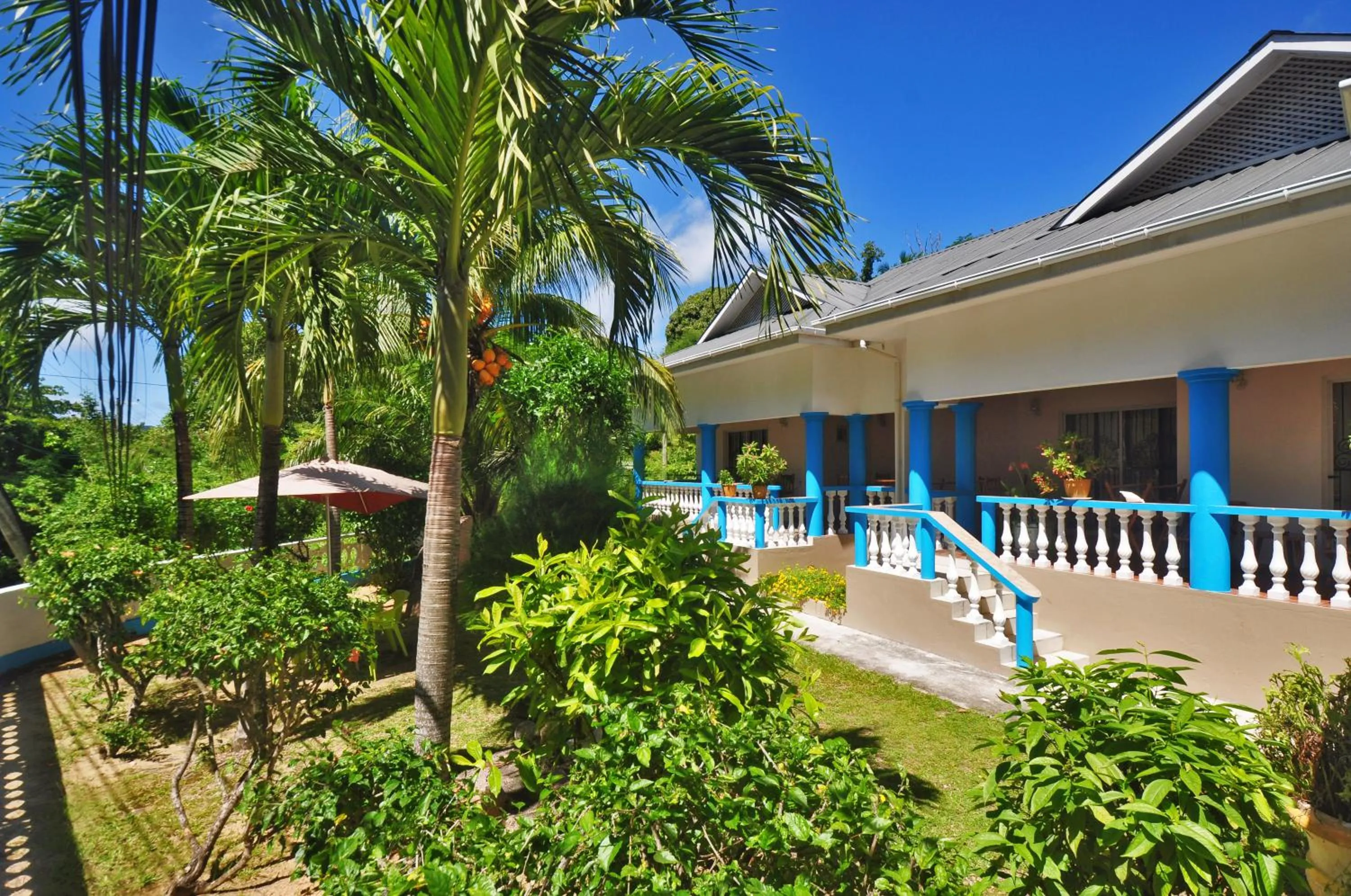 Facade/entrance in Acquario Guesthouse