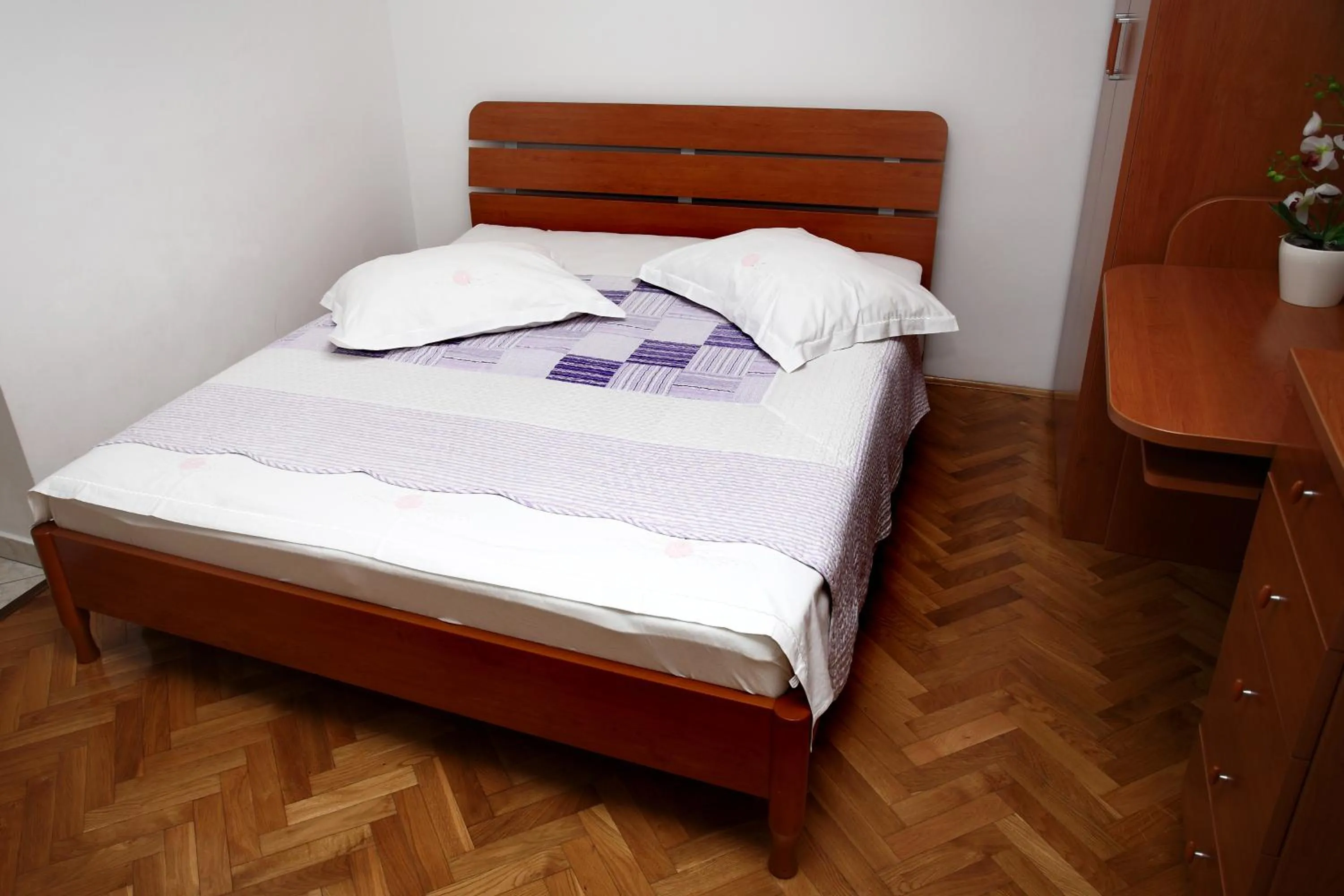Bed in Apartments in Beautiful Split