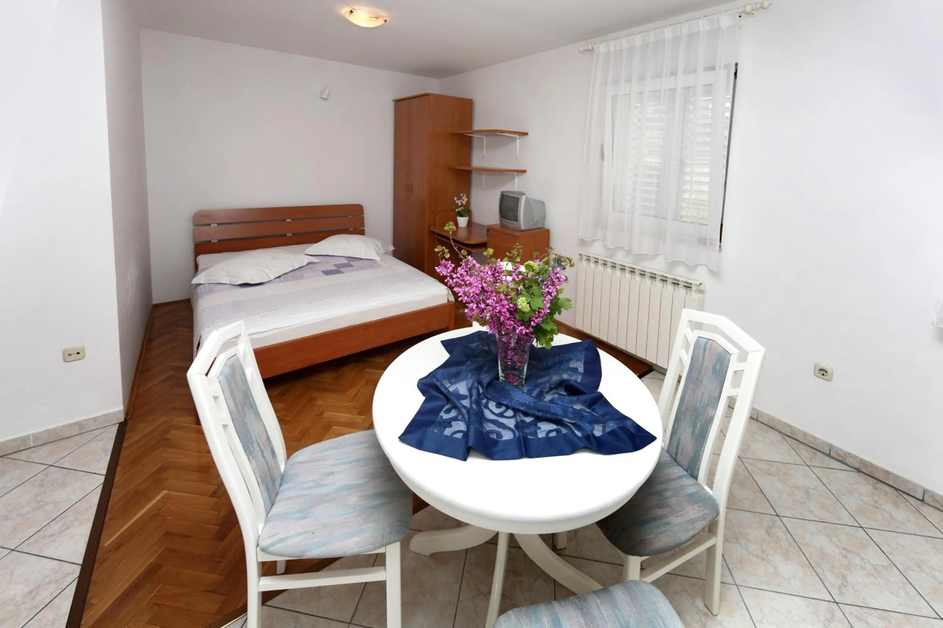 Bed in Apartments in Beautiful Split
