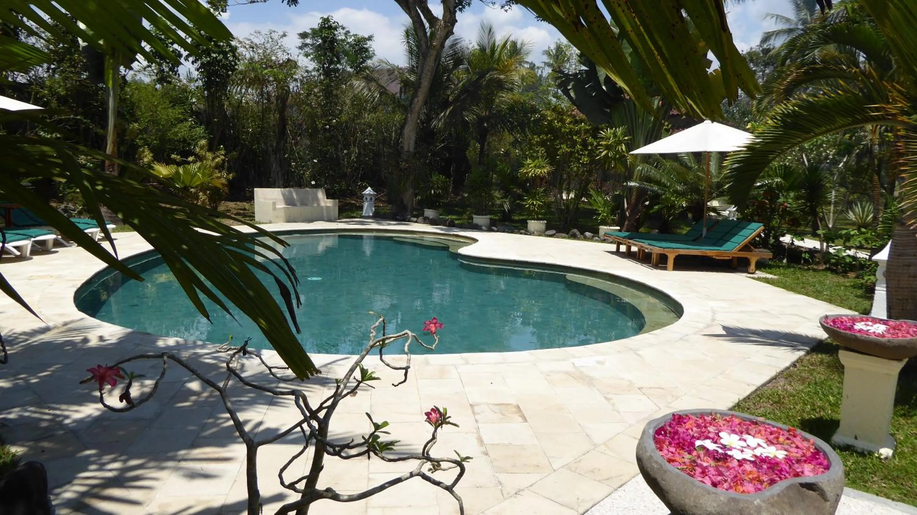 Activities in Rumah Kita Villa/hotel