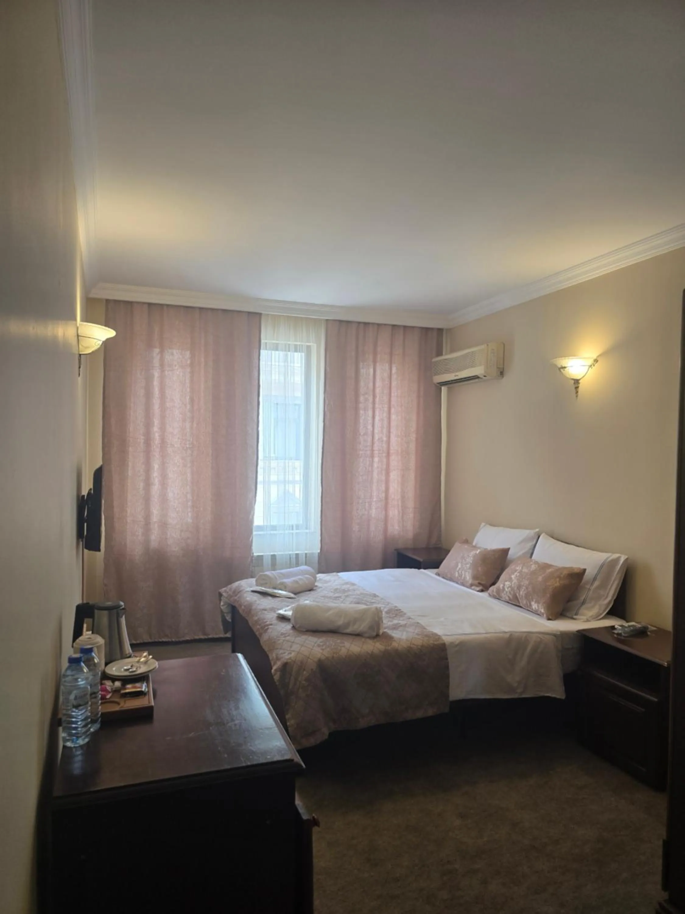 View (from property/room), Bed in Ritsa Boutique Hotel