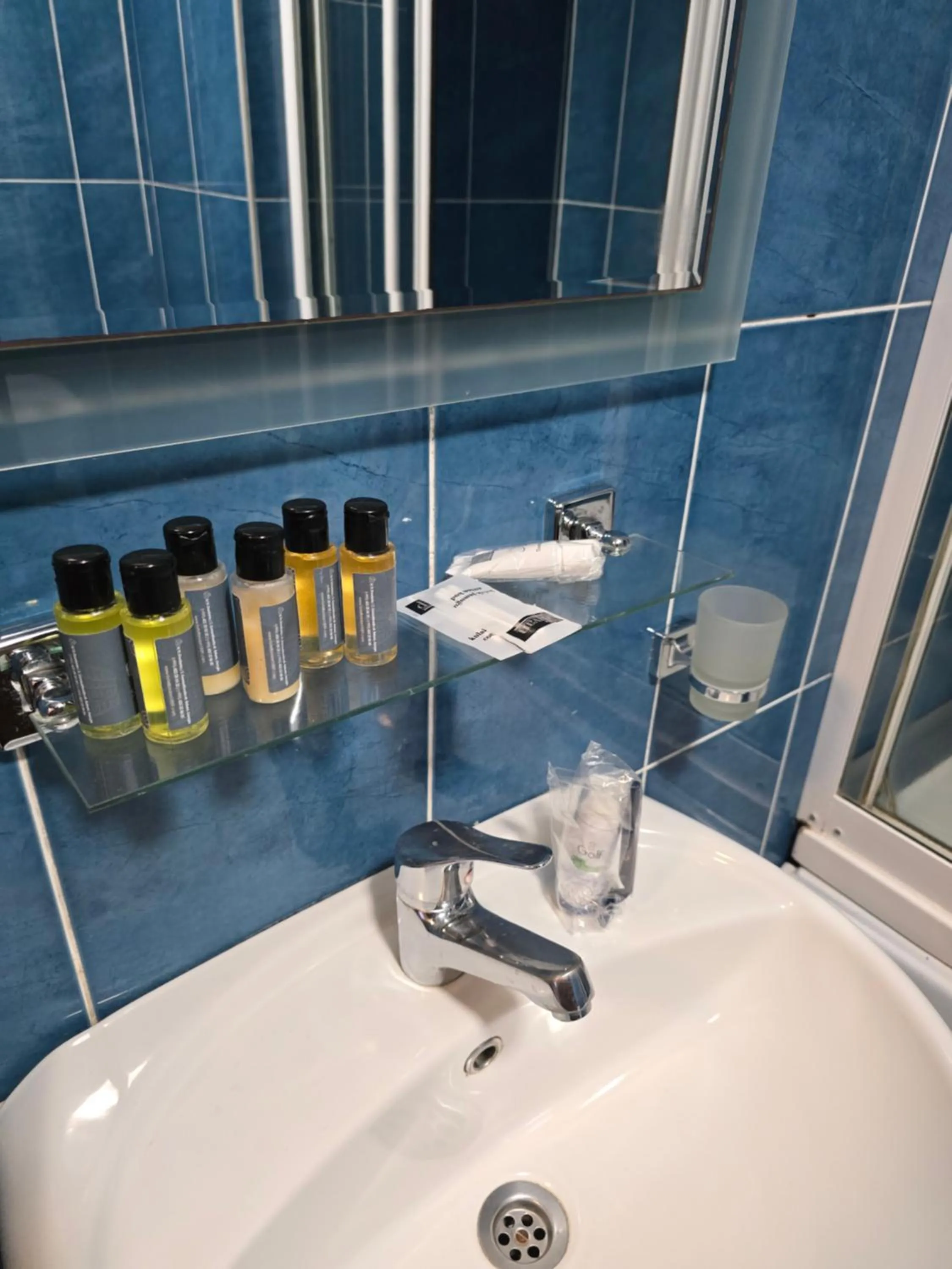 Shower in Ritsa Boutique Hotel