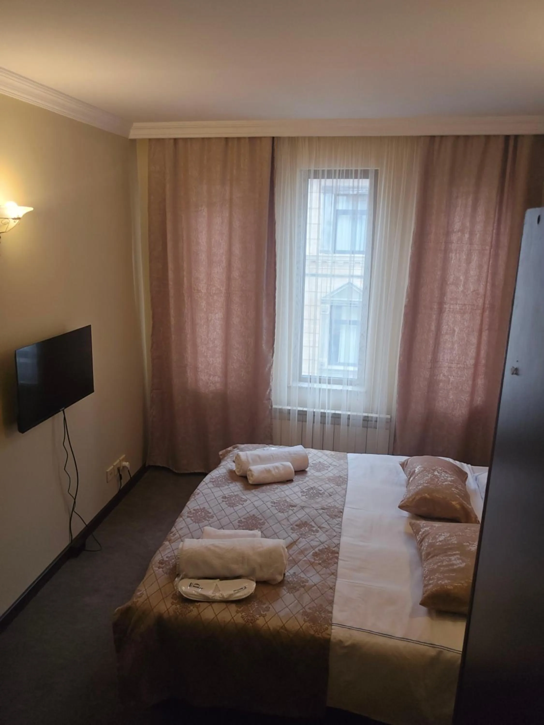 Bed in Ritsa Boutique Hotel