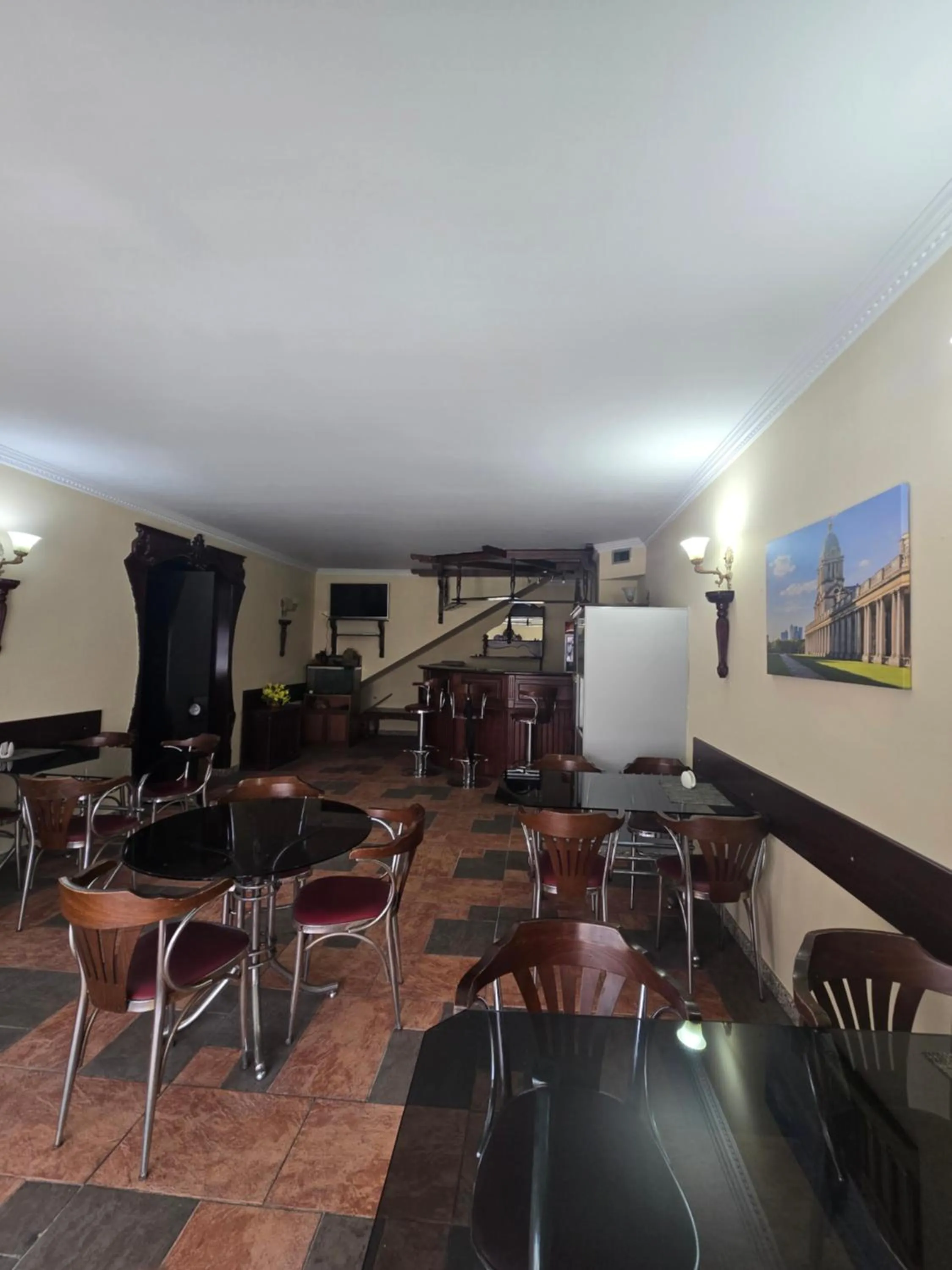 Restaurant/places to eat in Ritsa Boutique Hotel