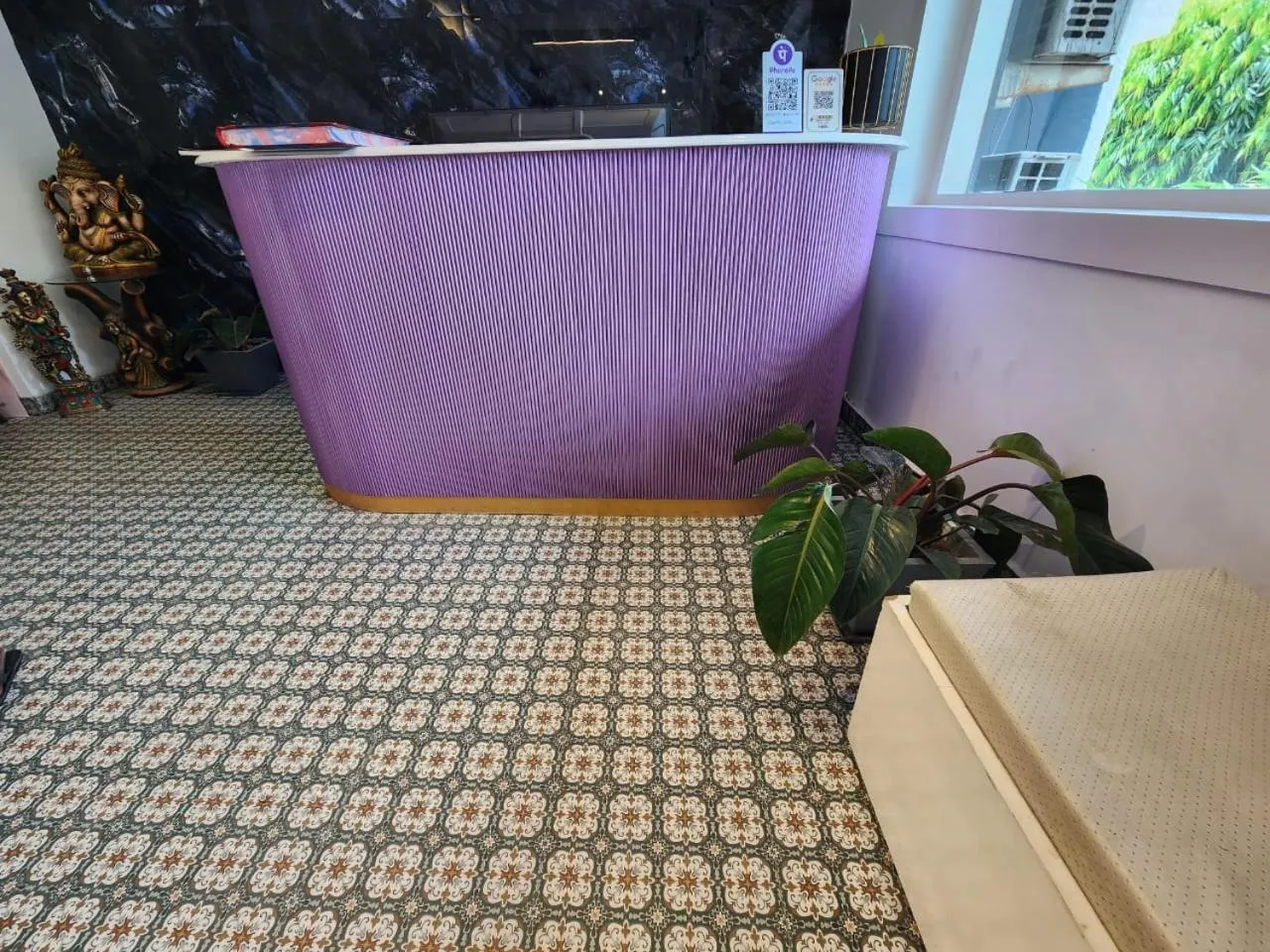 Lobby or reception in Square 9 Inn - A Boutique Hotel