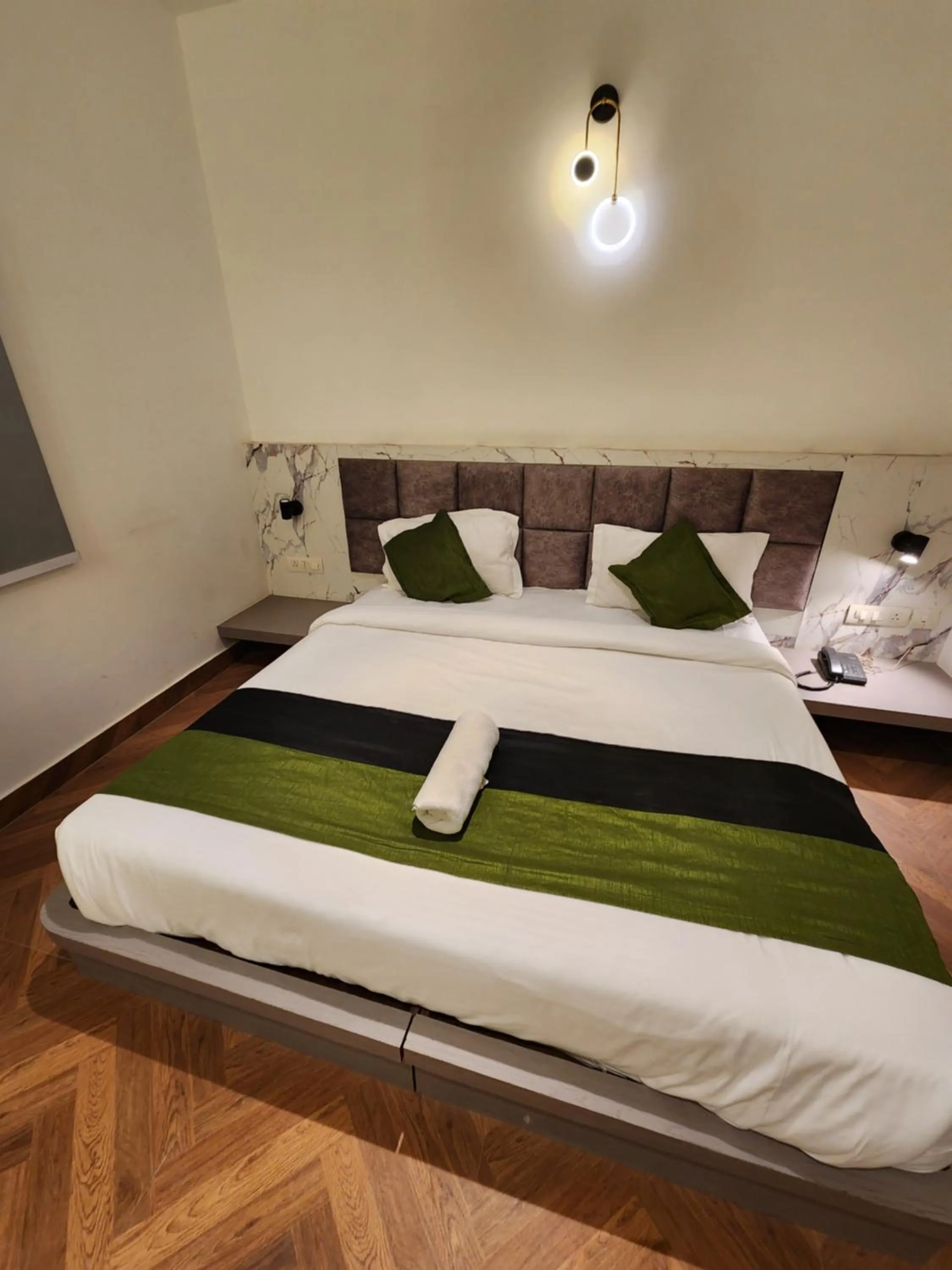 Bed in Square 9 Inn - A Boutique Hotel