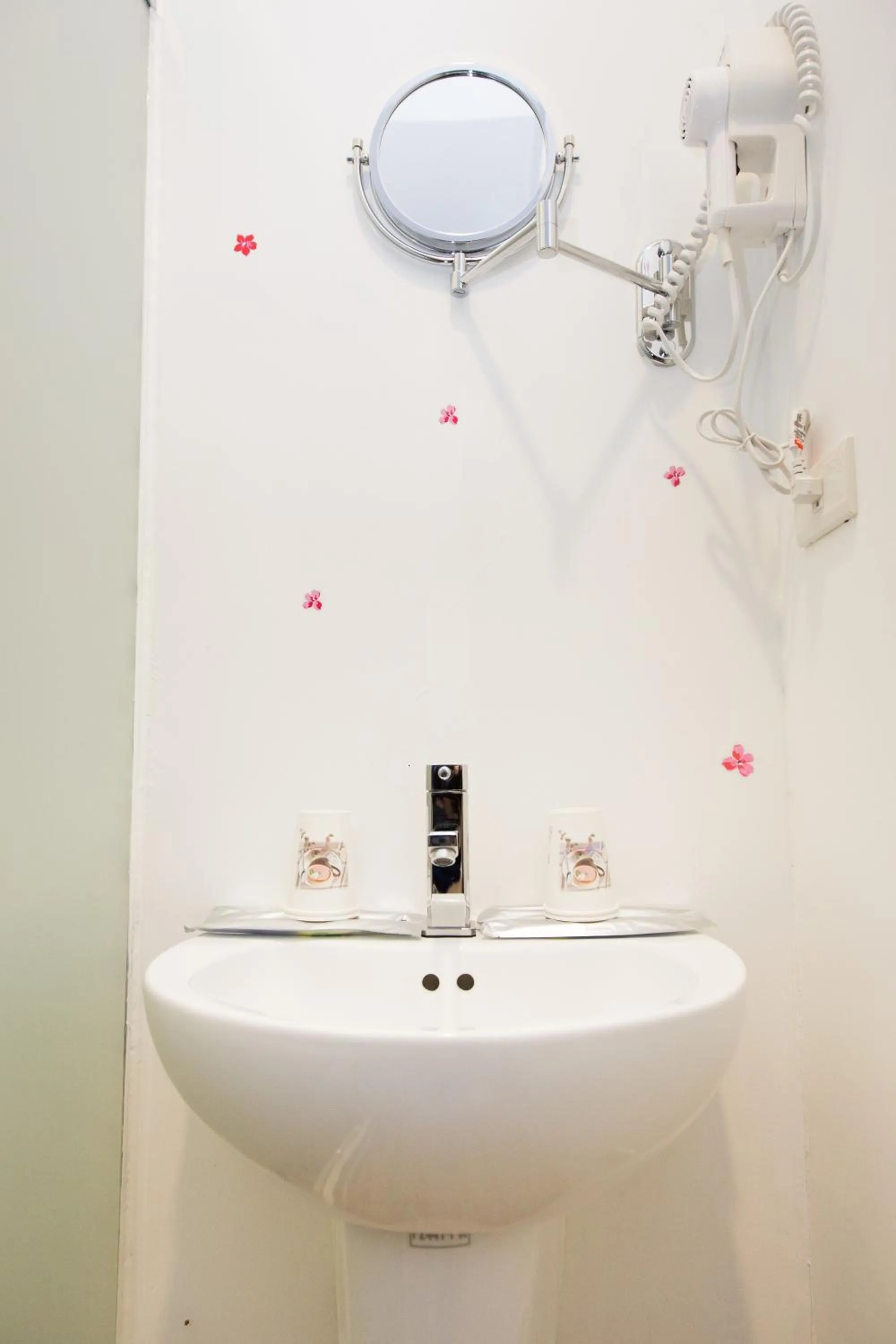 Bathroom in SleepBox Hostel