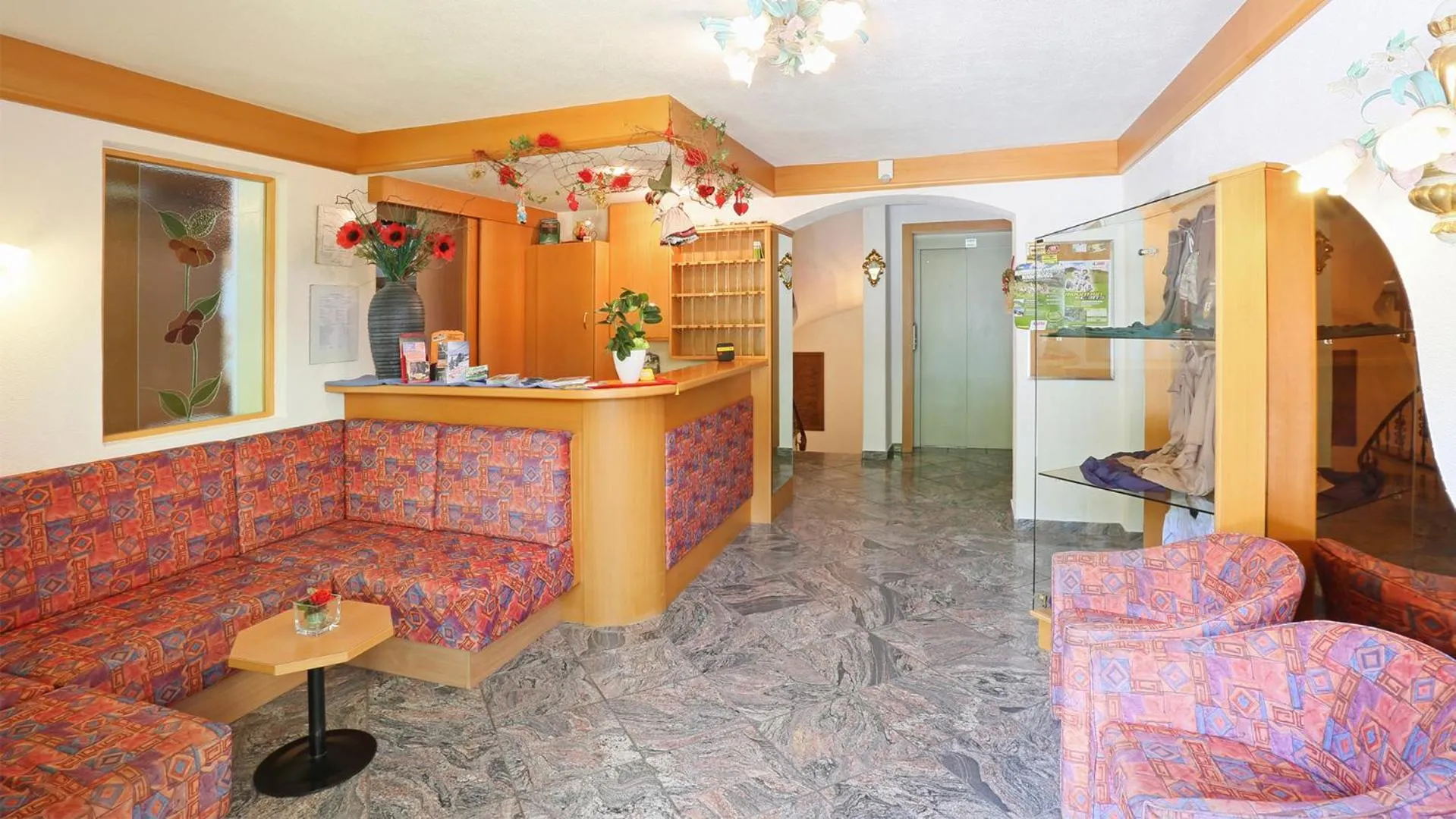 Lobby or reception in Pension Alpenhof B&B