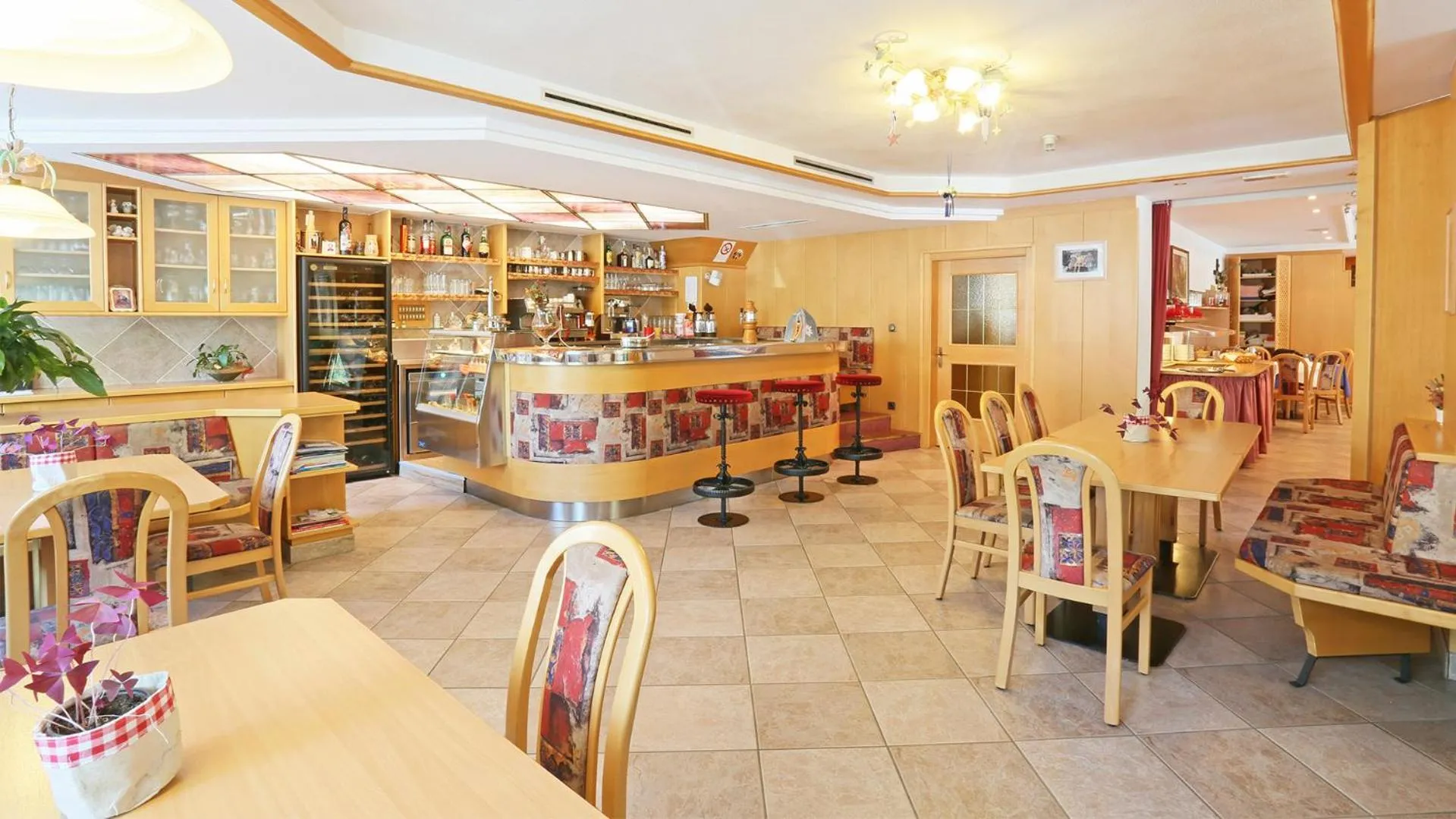 Lounge or bar in Pension Alpenhof B&B