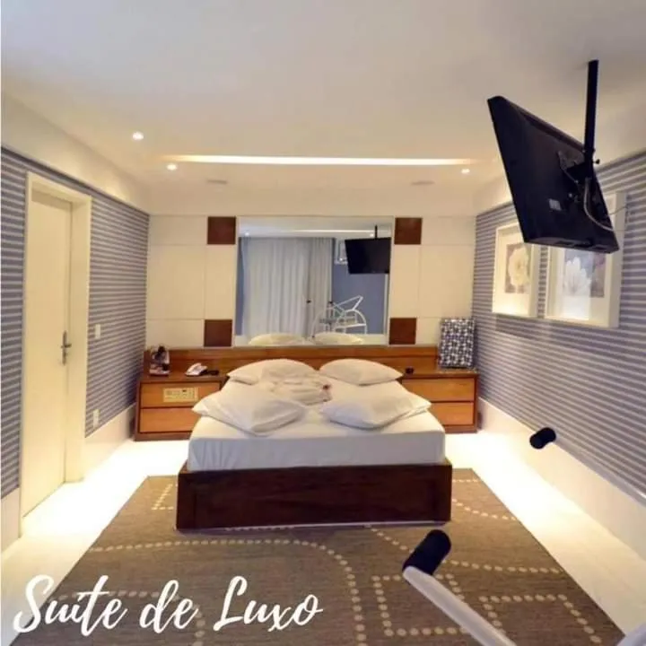 Deluxe Suite in Nob's Hotel - São João de Meriti