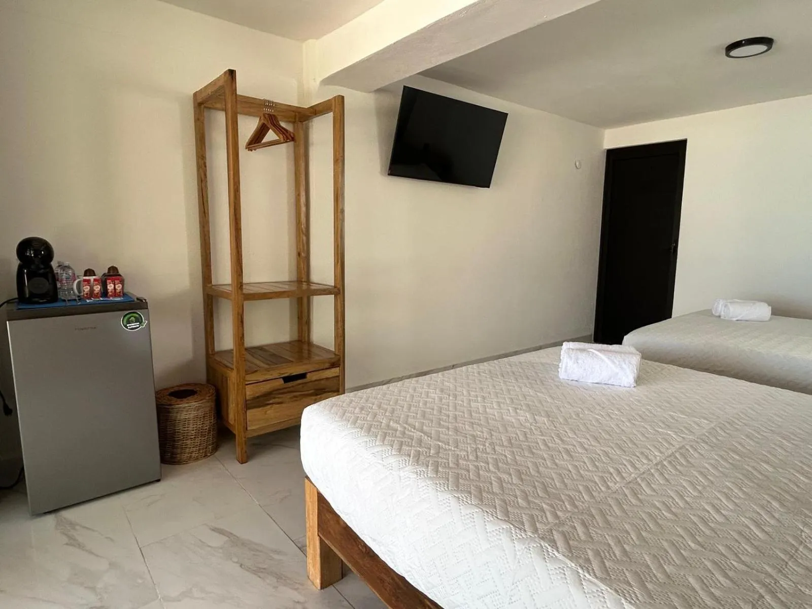 TV and multimedia, Bed in Hotel Solana Bacalar Lakefront
