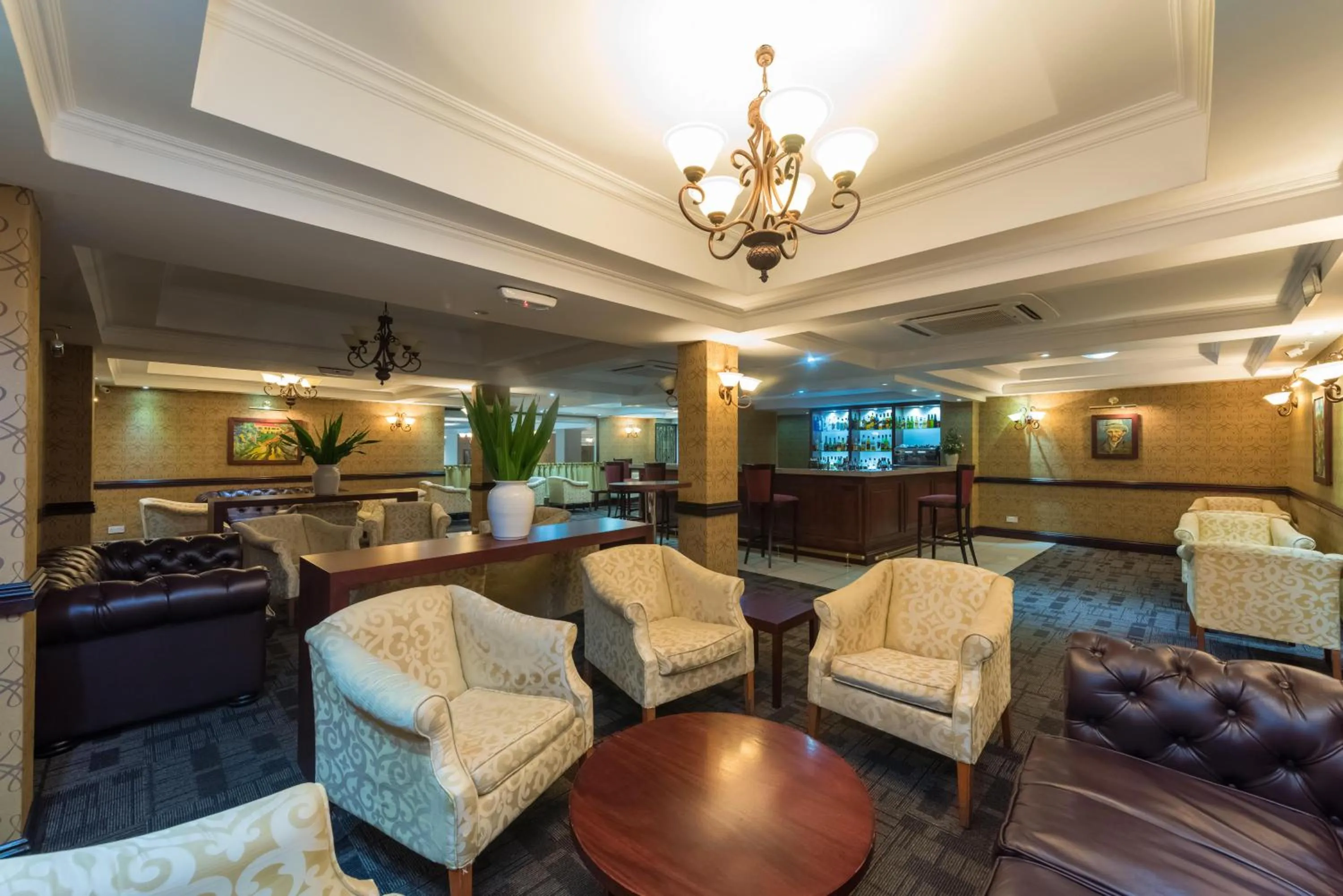 Lounge or bar in Sunbird Capital