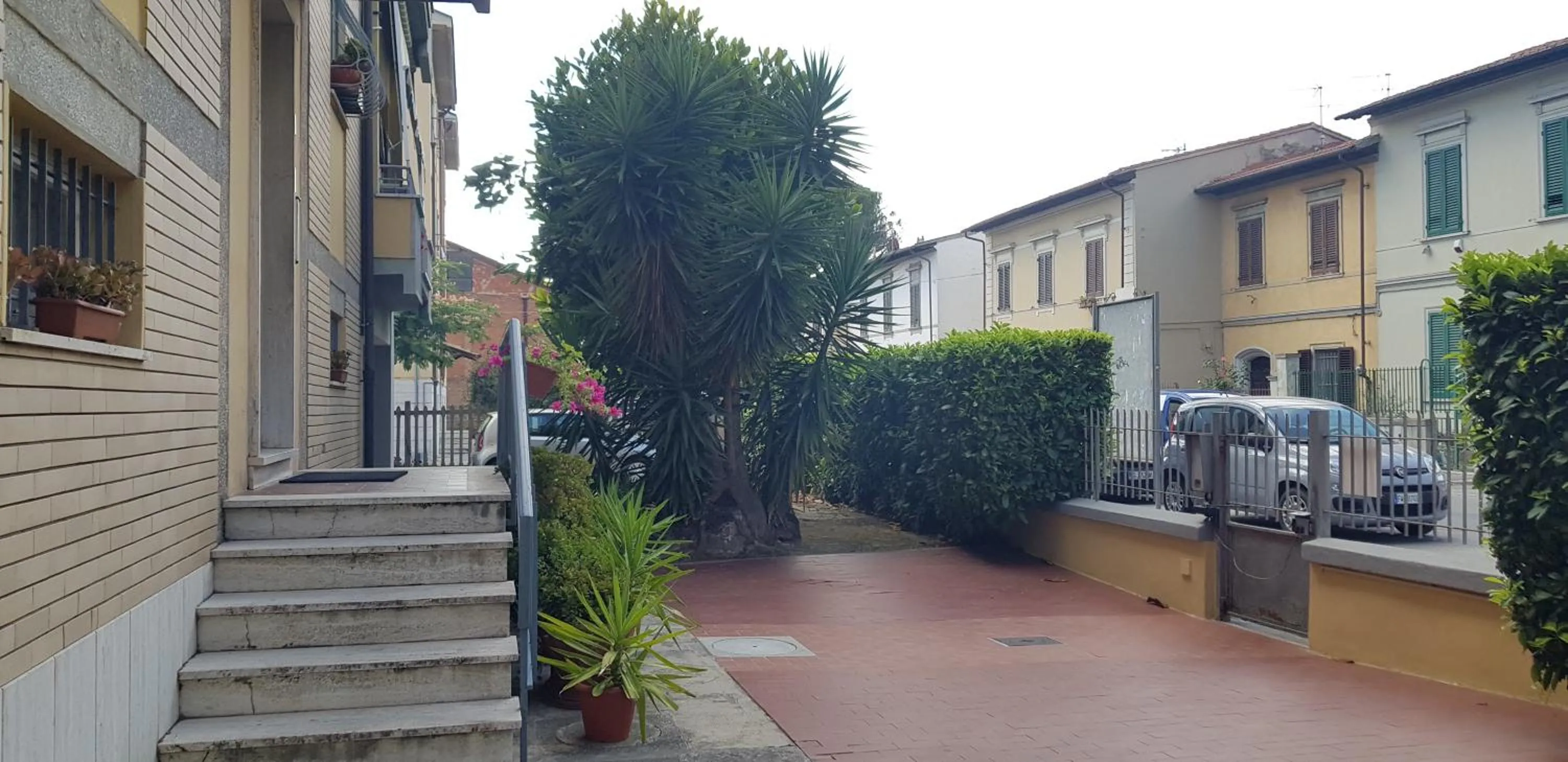 Facade/entrance in Prime Guest House