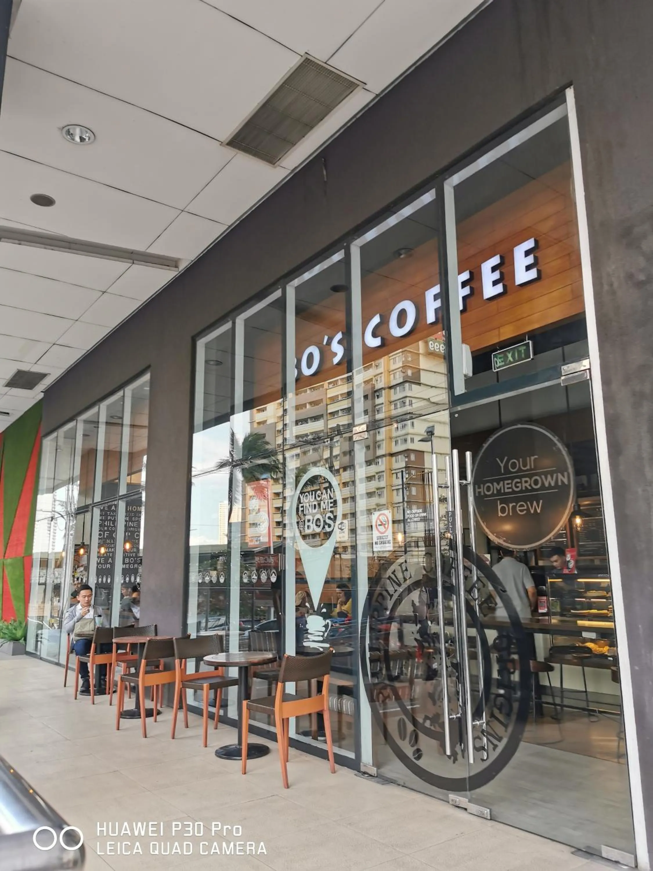 Restaurant/places to eat in Studio Units at SM Light Residences Condo Beside Boni MRT Station