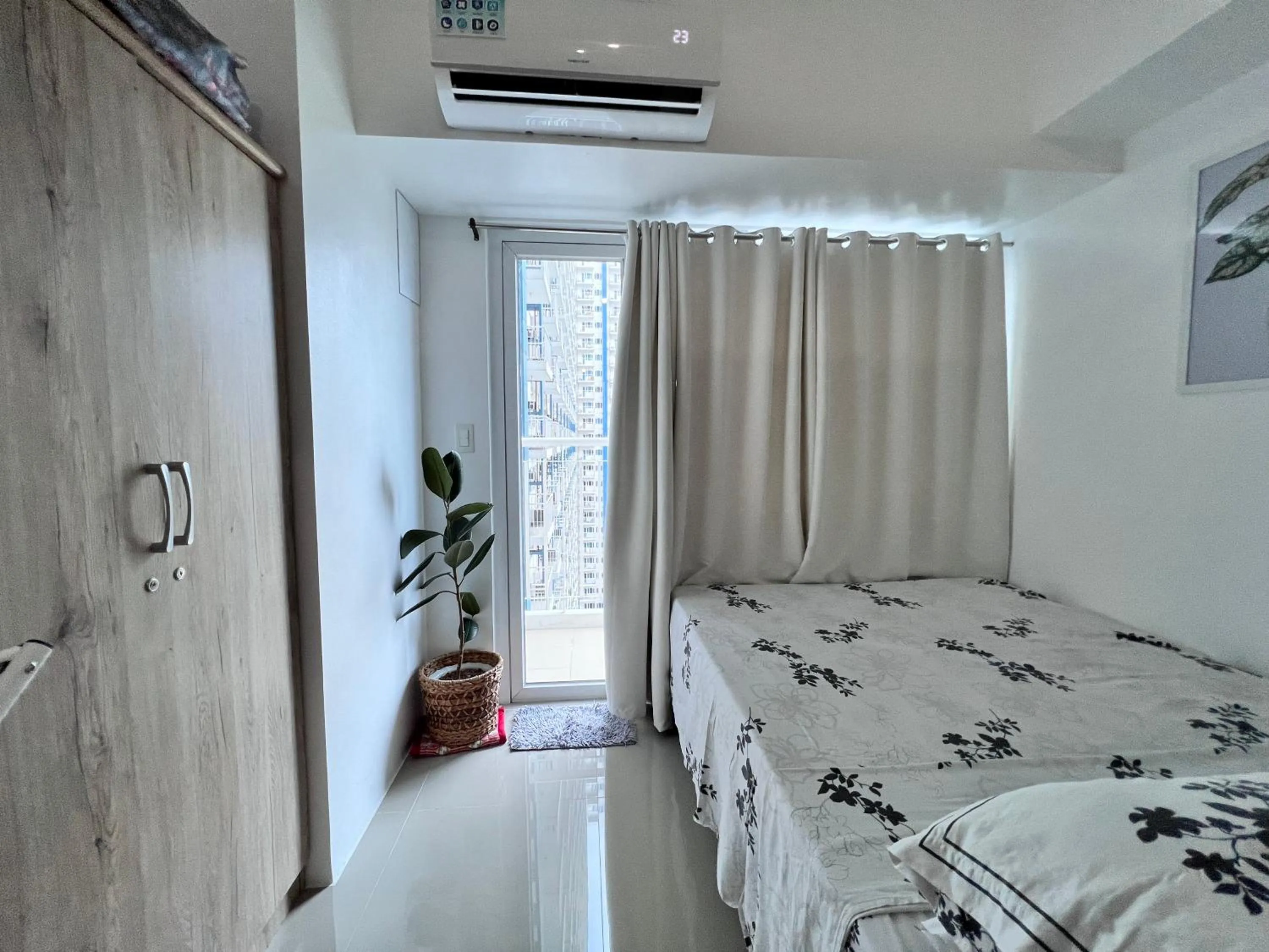 Bed in Studio Units at SM Light Residences Condo Beside Boni MRT Station