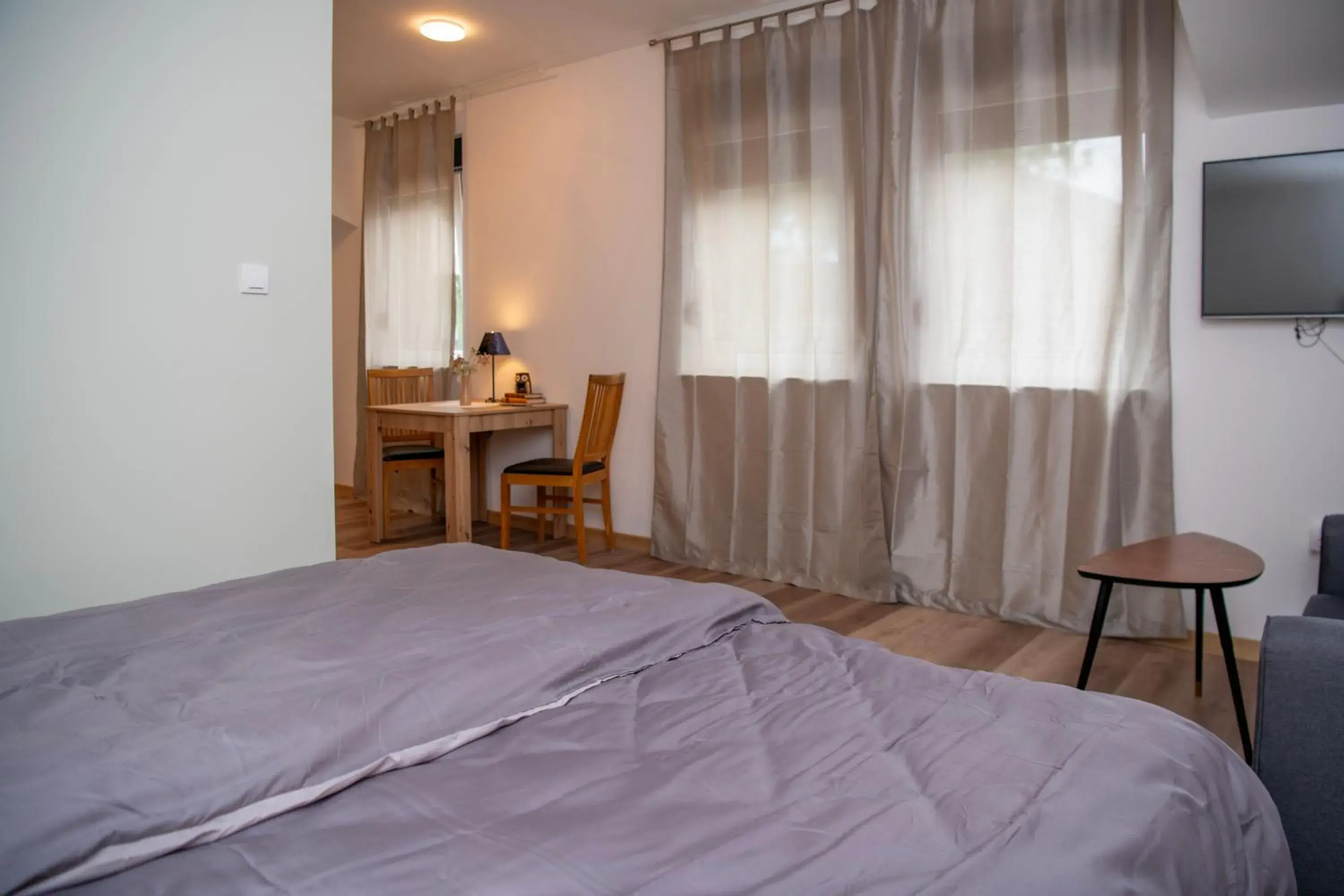 Deluxe King Studio in Velora apartments Deluxe King Studio in Velora apartments