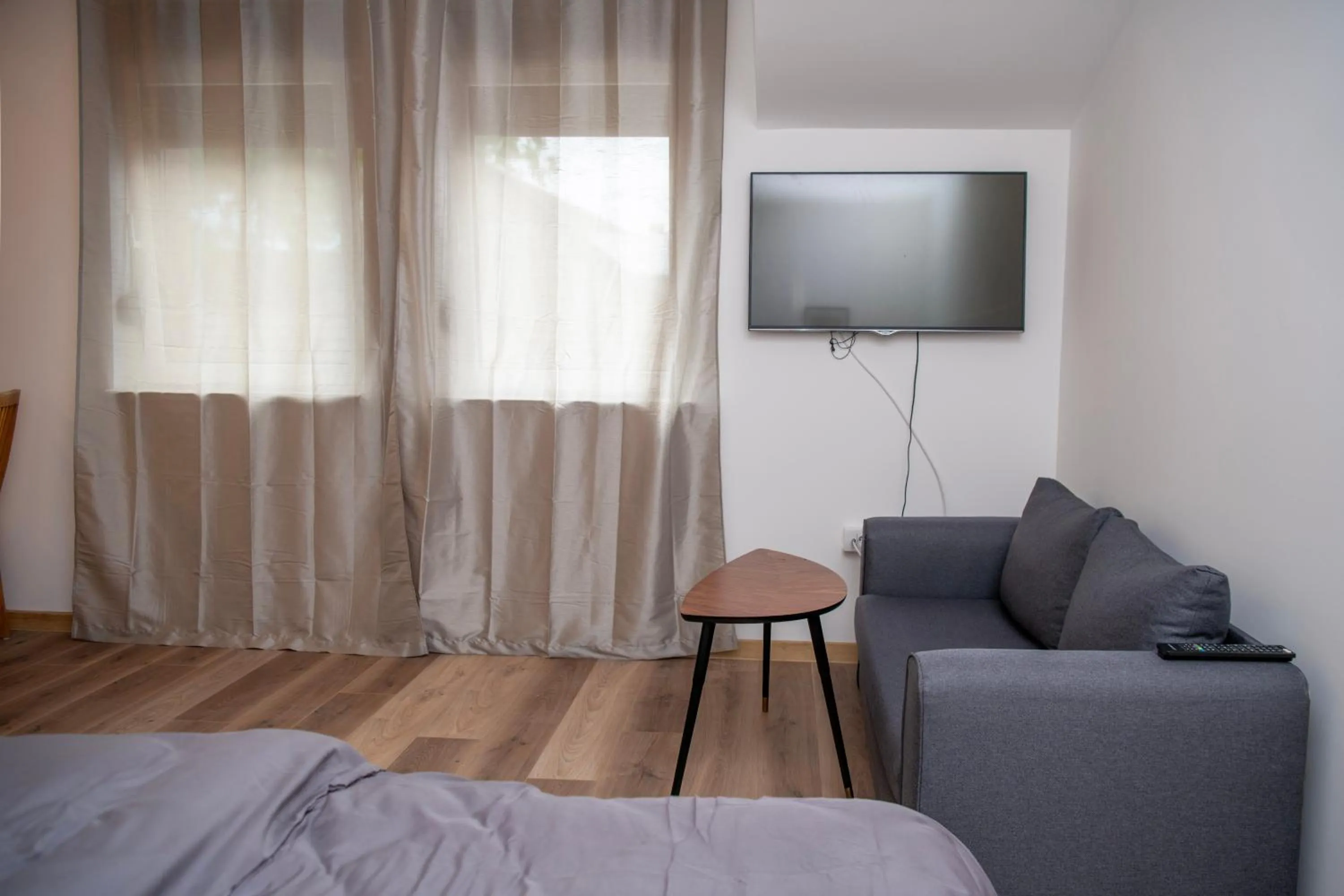 TV and multimedia, Bed in Velora apartments
