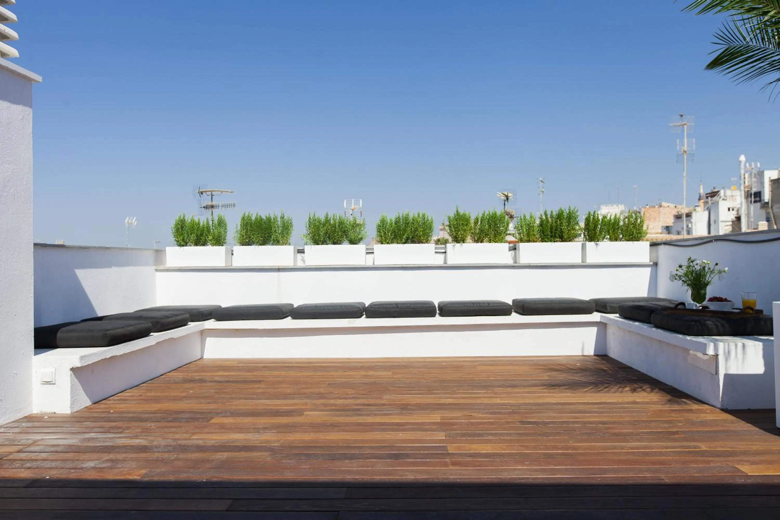 Balcony/Terrace in Kare No Apartments by Sitges Group