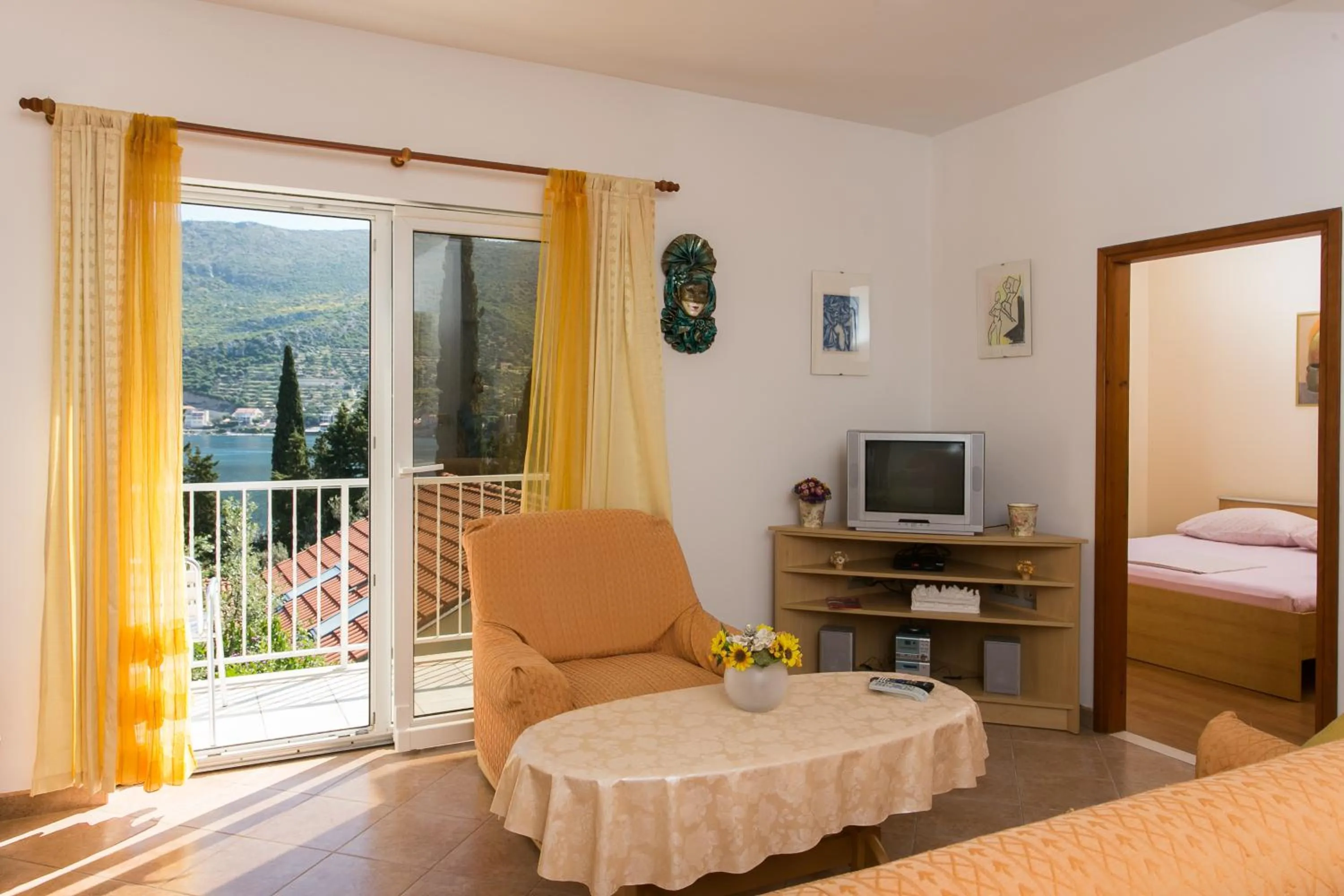 TV and multimedia in Apartments Marina