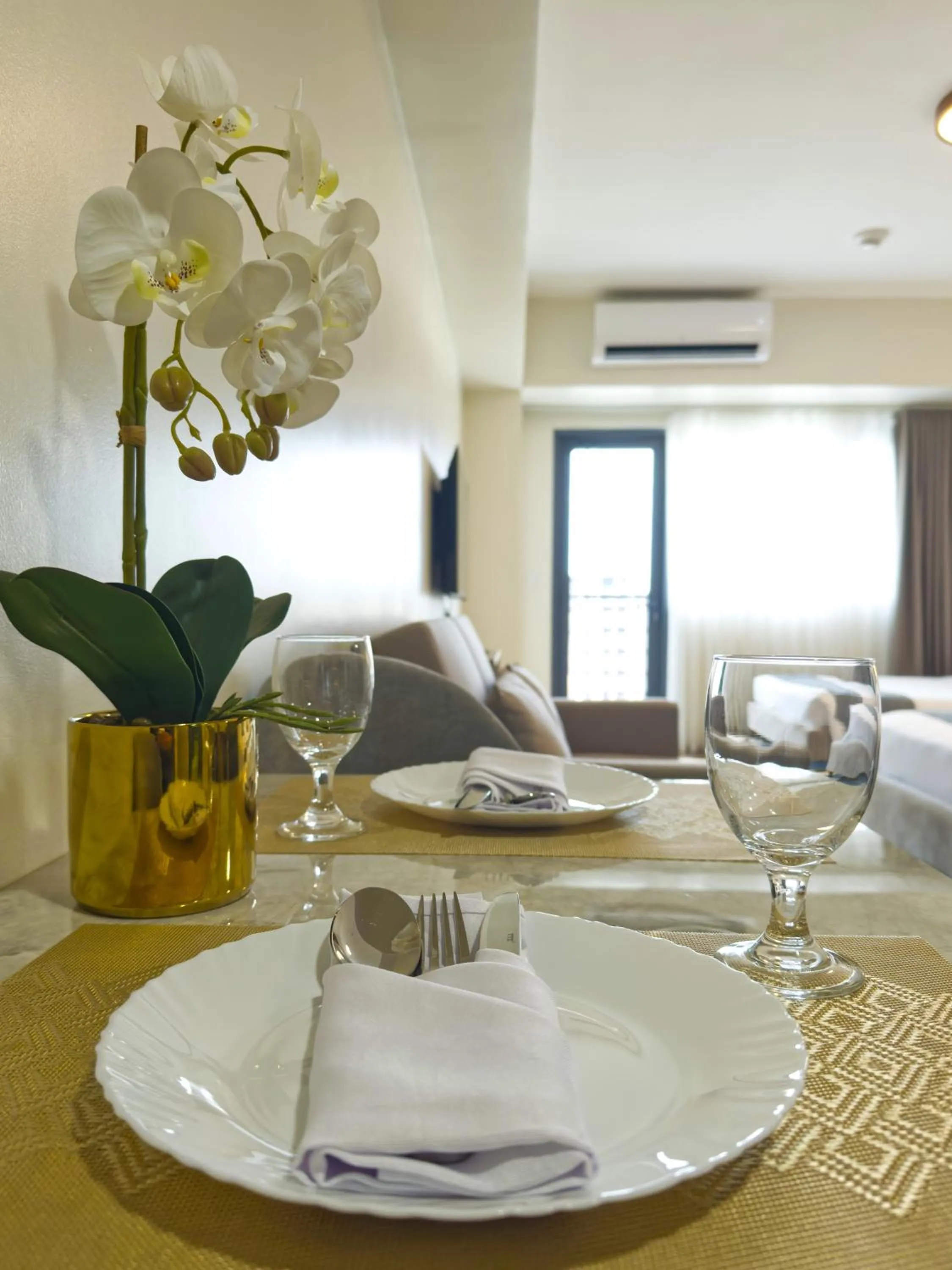 Dining area in Savea Bay City Manila