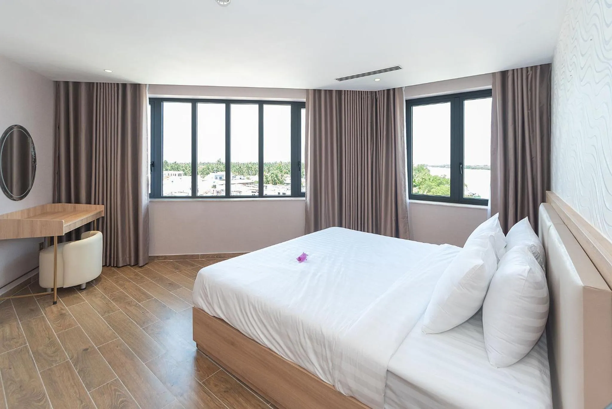 Bedroom, Bed in Bamboo Riverside Boutique Hotel