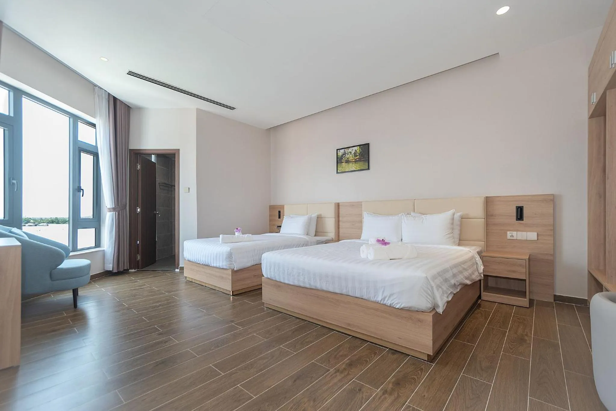 Photo of the whole room, Bed in Bamboo Riverside Boutique Hotel