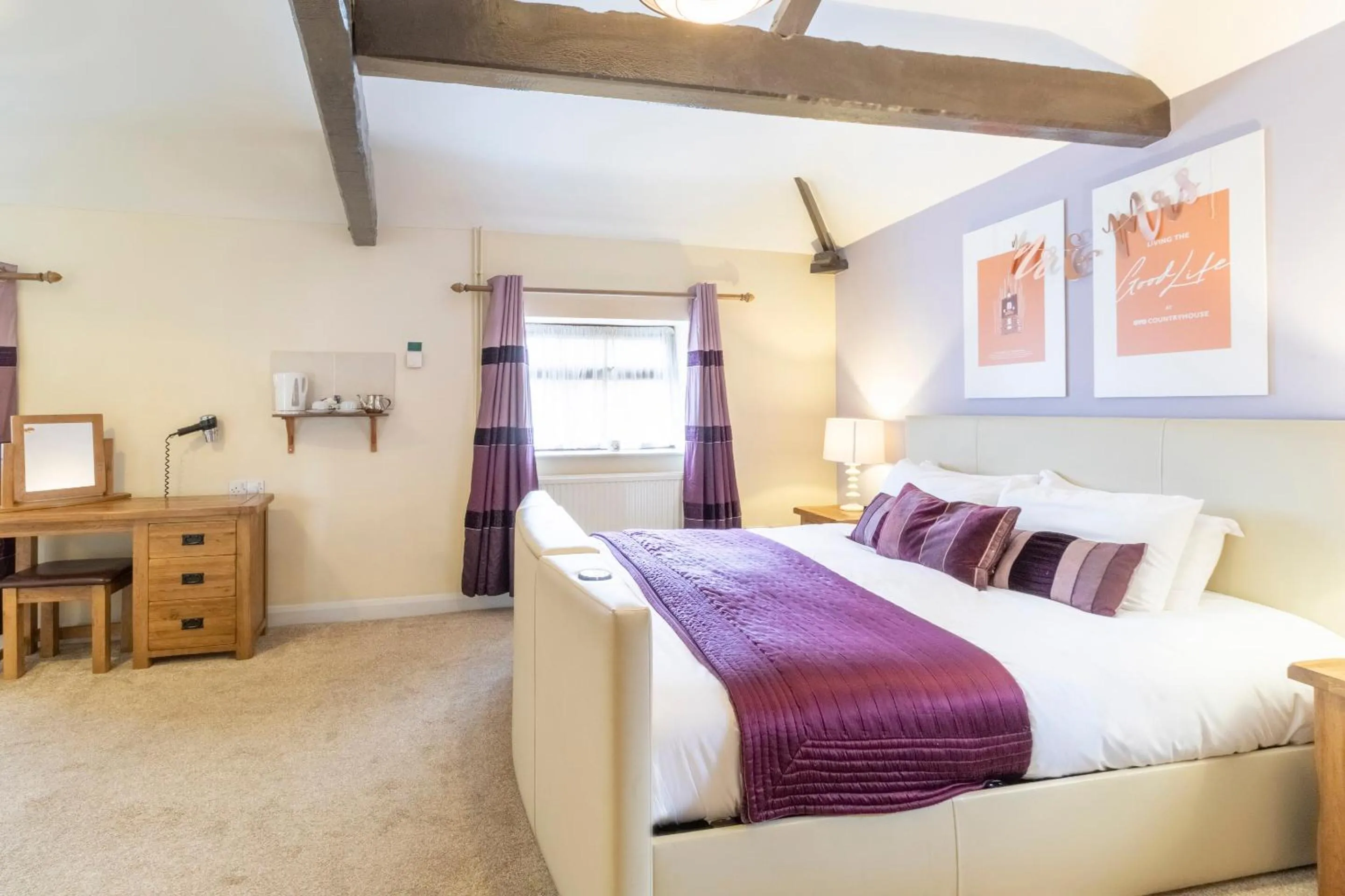 Bedroom in OYO Elm Farm Country House, Norwich Airport