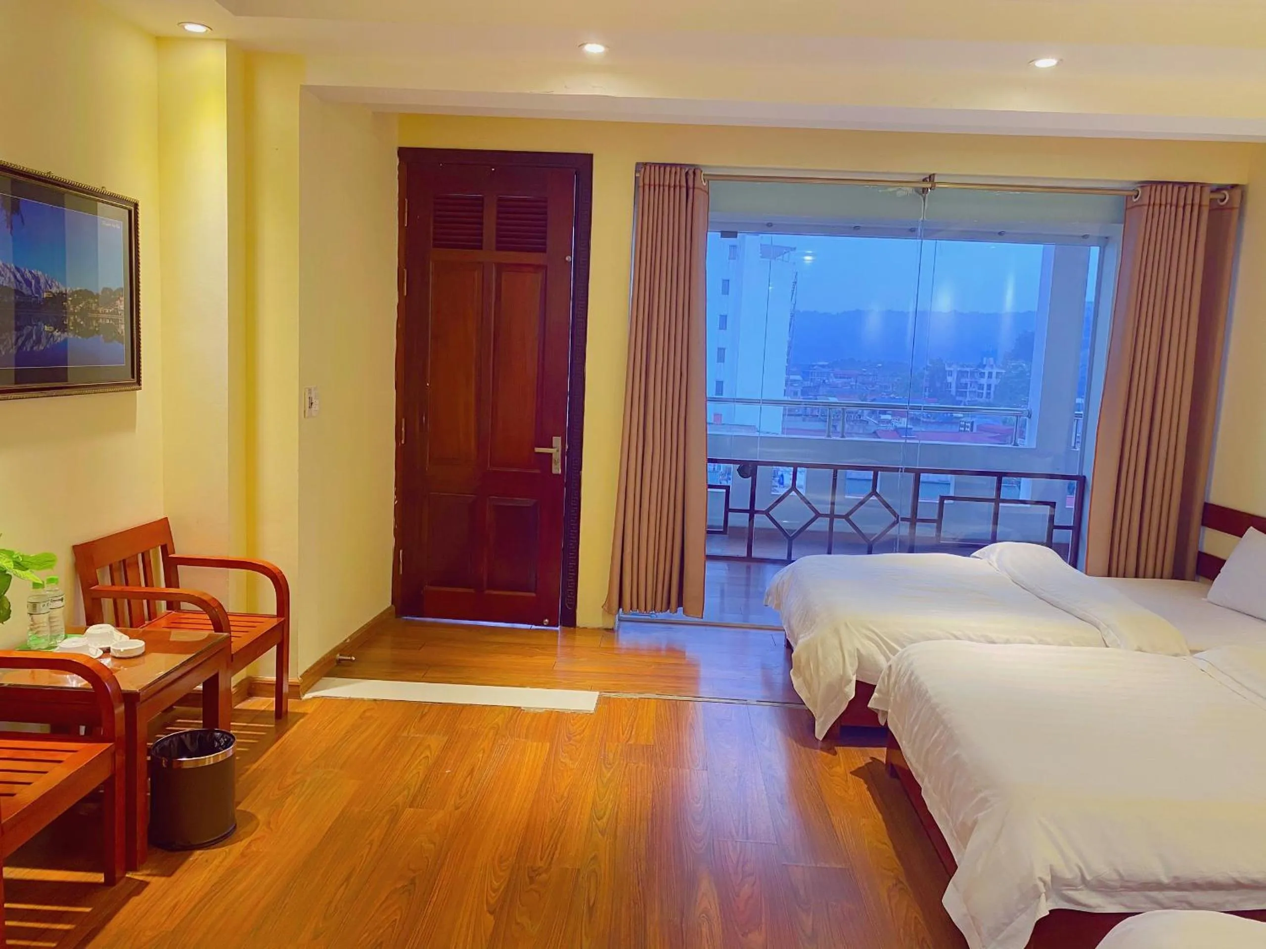 Bedroom, Bed in Sen Trang Hotel