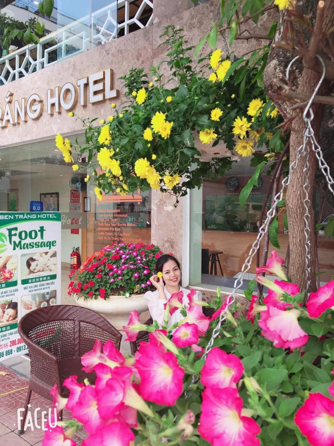 Facade/entrance in Sen Trang Hotel