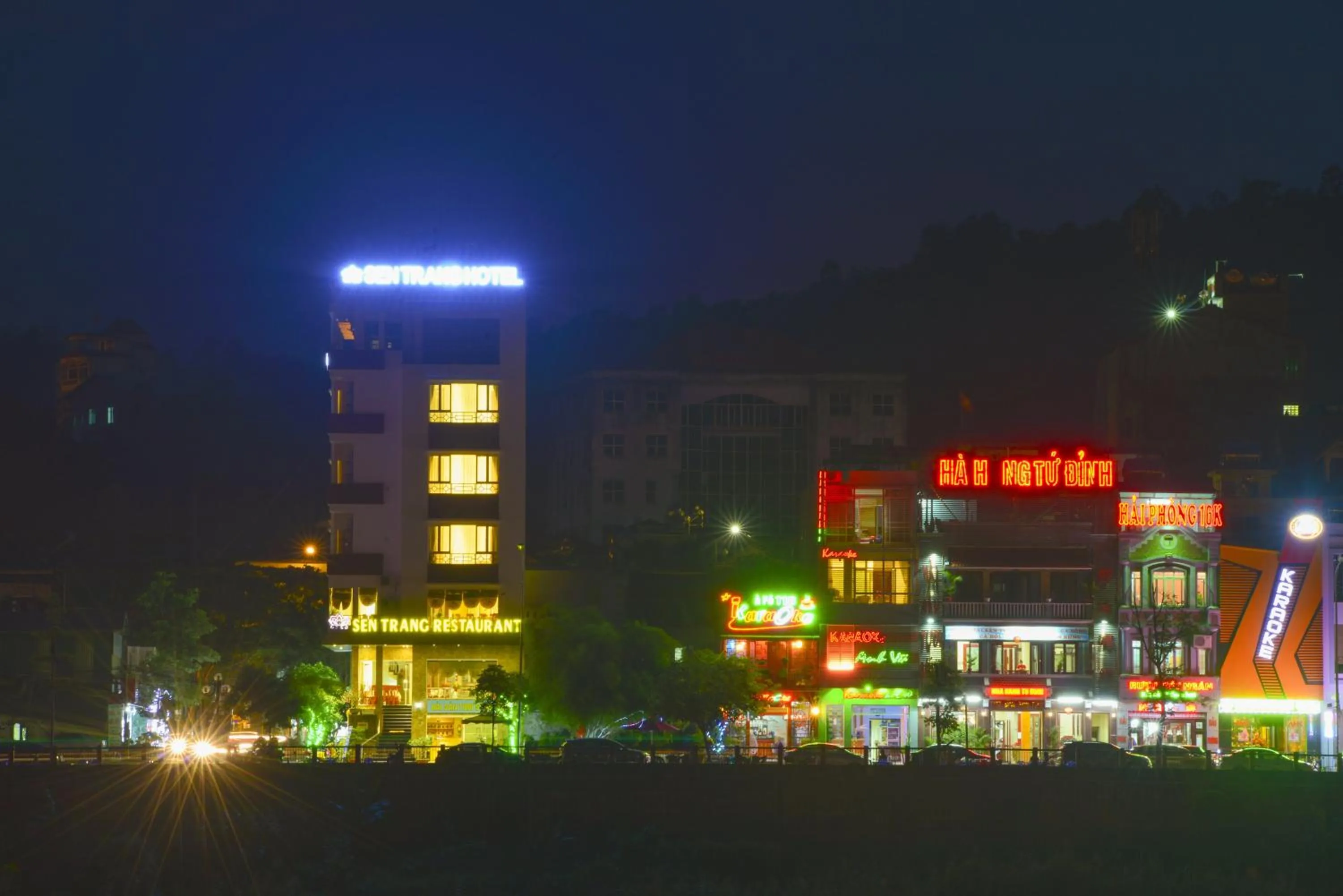 Neighbourhood in Sen Trang Hotel