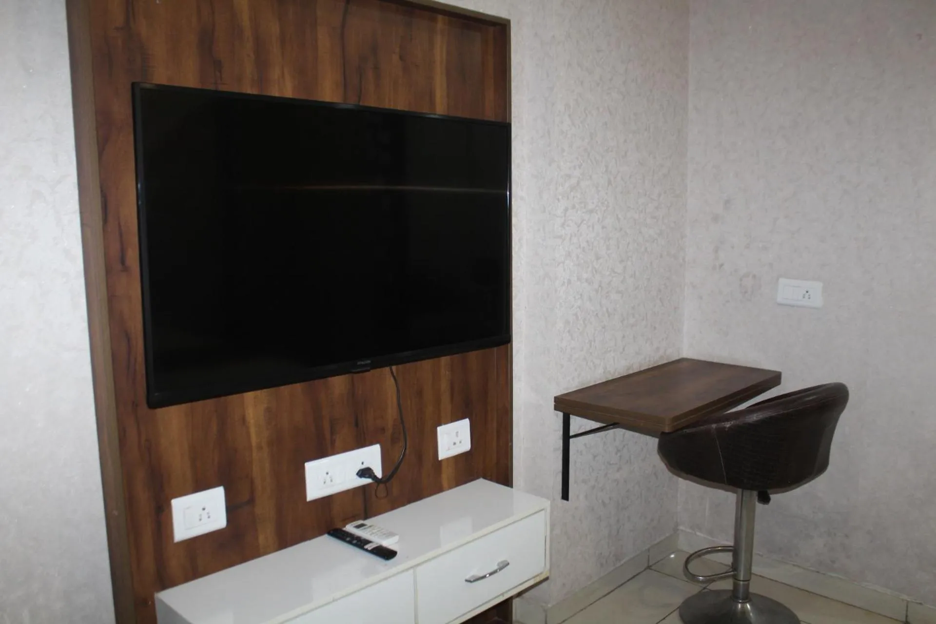 TV and multimedia in Royal Holiday Homes