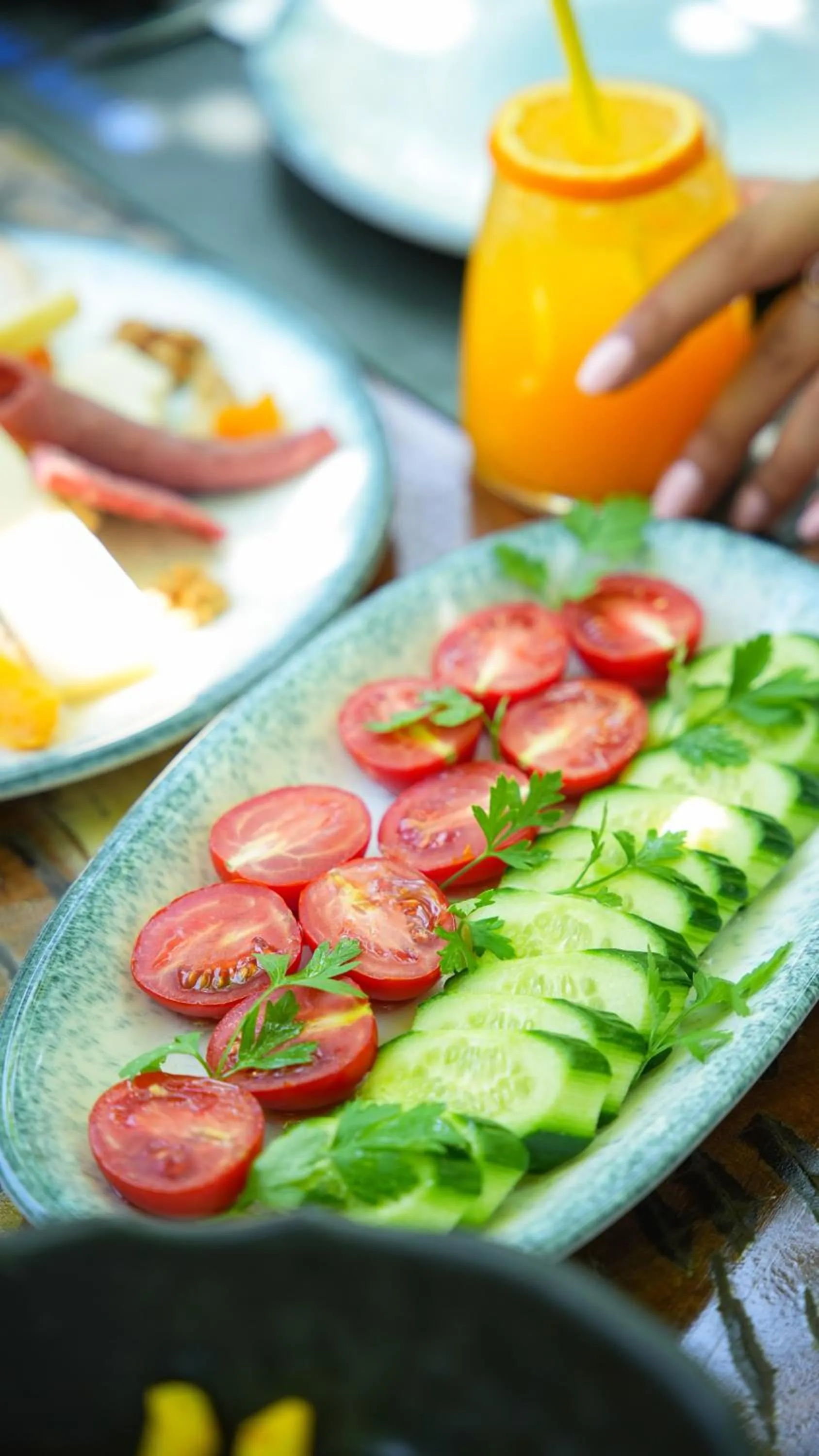 Food in Navy Inn & Bungalows