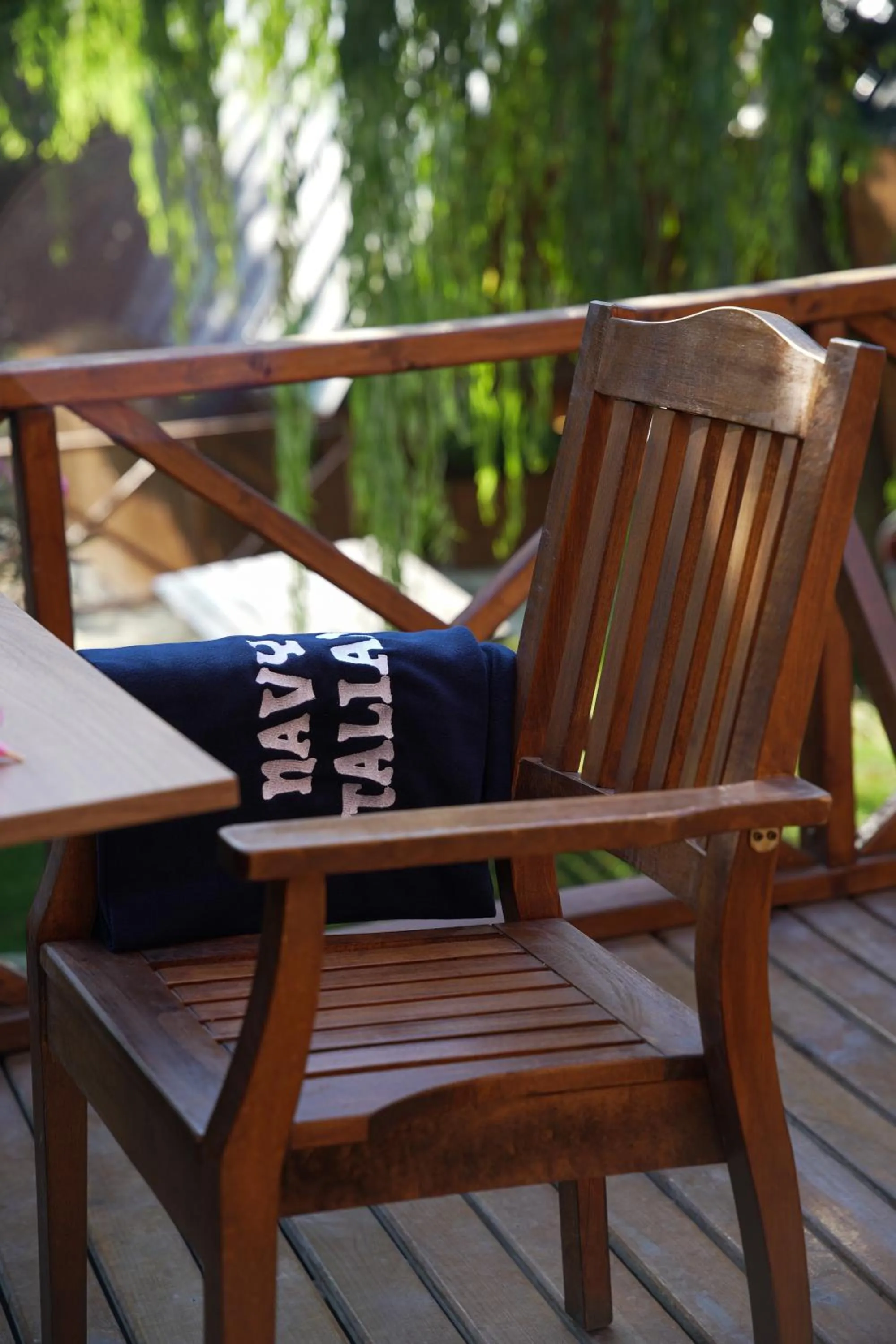 Day in Navy Inn & Bungalows