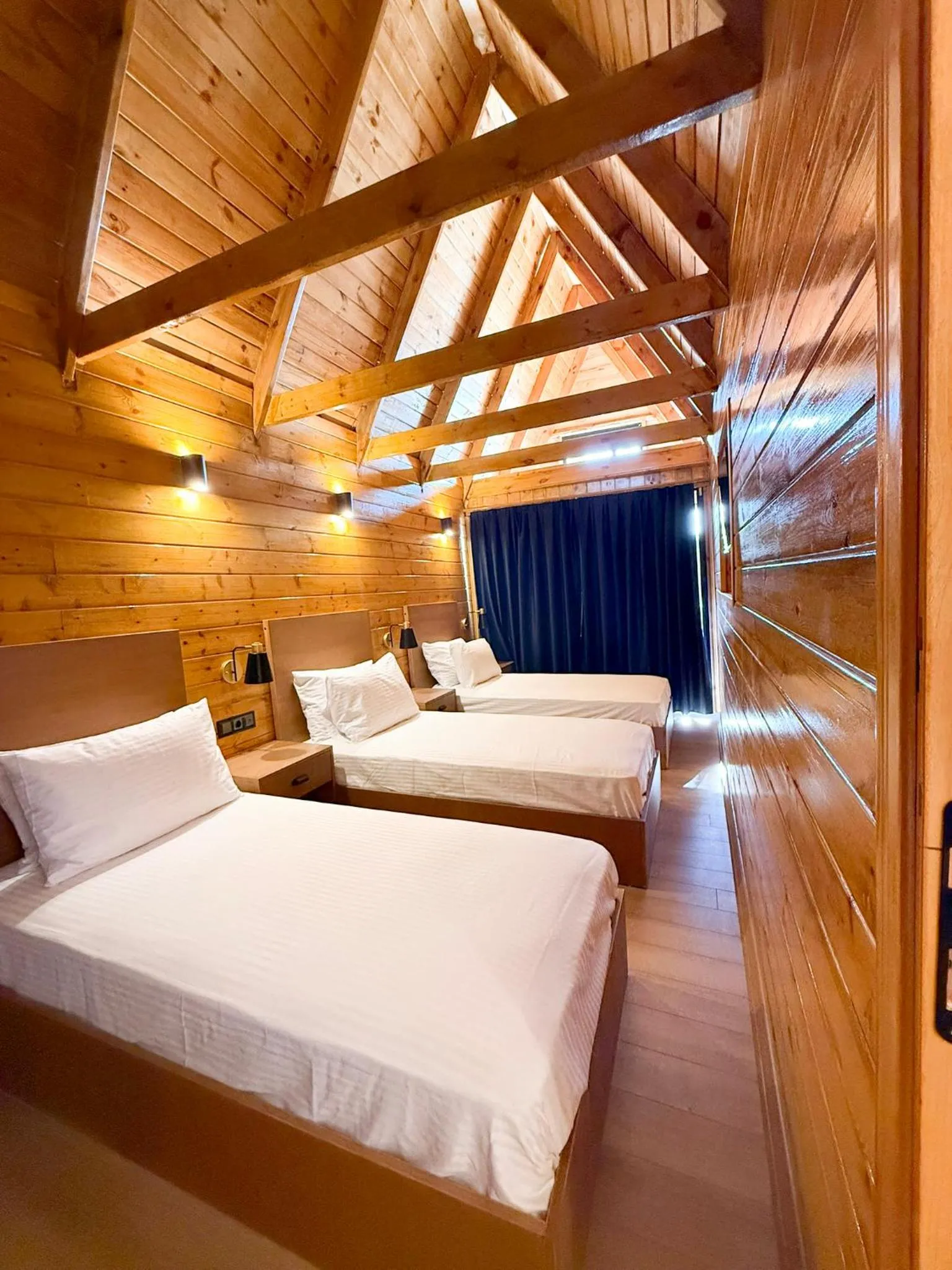 Bedroom, Bed in Navy Inn & Bungalows