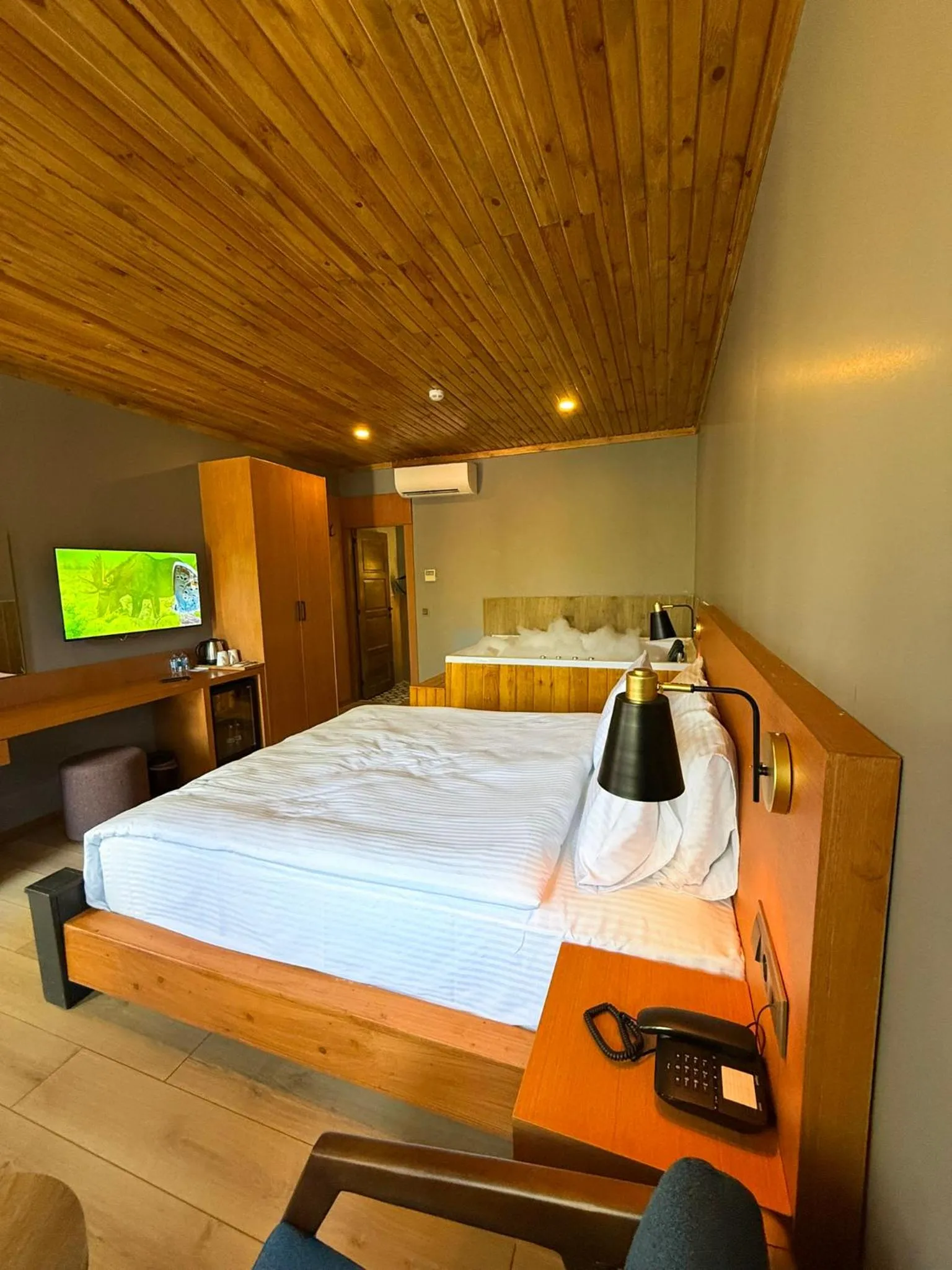 Bed in Navy Inn & Bungalows